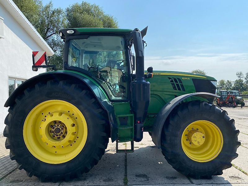 John Deere 6215R AutoPowr 50km/h - טרקטור חקלאי: תמונה 2 John Deere 6215R AutoPowr 50km/h - טרקטור חקלאי: תמונה 2