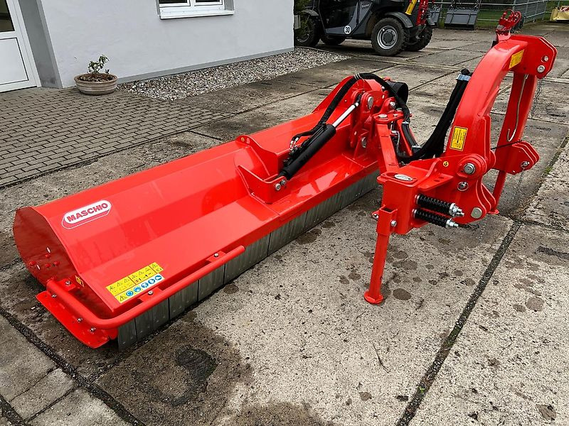 Maschio Giraffa XXL 260 NEU - מכסחת שוליים: תמונה 2 Maschio Giraffa XXL 260 NEU - מכסחת שוליים: תמונה 2