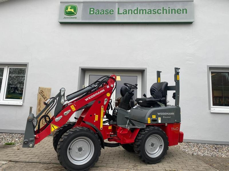 Weidemann 1140 Hoftrac Joystick Automotiv - מעמיס קומפקטי: תמונה 1 Weidemann 1140 Hoftrac Joystick Automotiv - מעמיס קומפקטי: תמונה 1