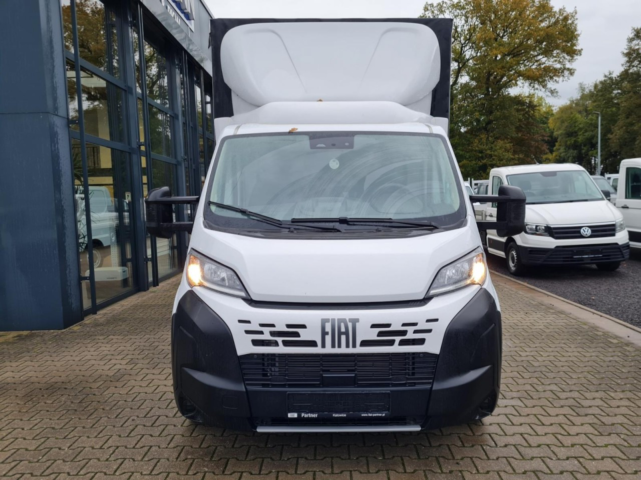 Fiat Ducato 35 Maxi Pritsche 2x Schiebeplane LBW LUFTFEDER - כלי רכב מסחרי עם וילונות צד: תמונה 3 Fiat Ducato 35 Maxi Pritsche 2x Schiebeplane LBW LUFTFEDER - כלי רכב מסחרי עם וילונות צד: תמונה 3