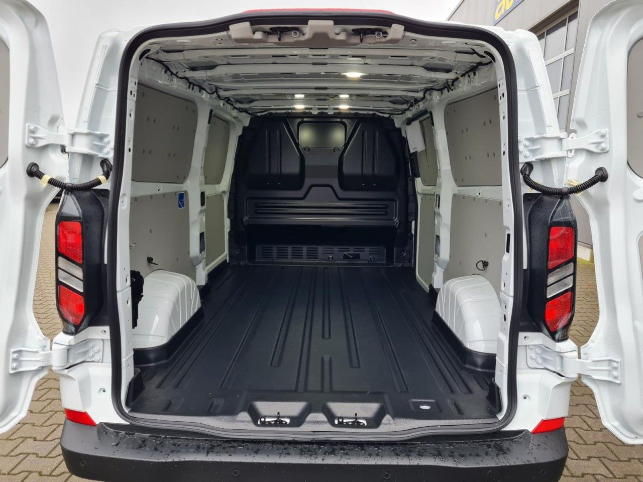 Ford Custom Kasten 320 L2 Trend ALU KLIMA LED TEMPOMA - כלי רכב מסחרי קטן: תמונה 5 Ford Custom Kasten 320 L2 Trend ALU KLIMA LED TEMPOMA - כלי רכב מסחרי קטן: תמונה 5