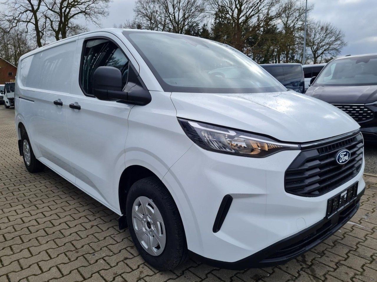 Ford Custom Kasten 320 L2 Trend KLIMA KAMERA TEMPOMAT - כלי רכב מסחרי קטן: תמונה 3 Ford Custom Kasten 320 L2 Trend KLIMA KAMERA TEMPOMAT - כלי רכב מסחרי קטן: תמונה 3