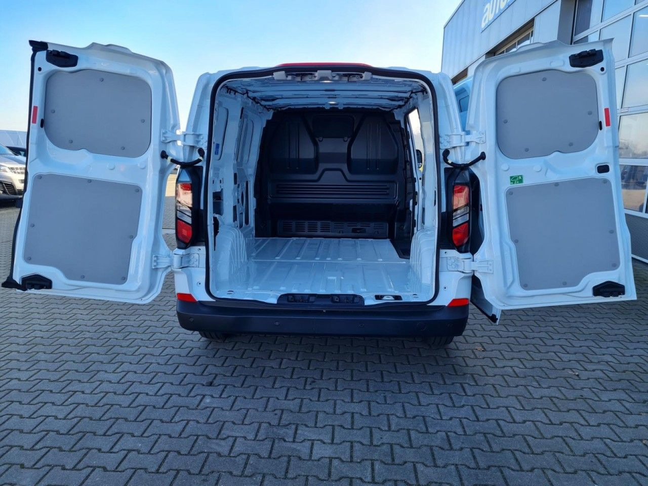 Ford Custom Kasten L1 Trend KLIMA KAMERA PDC TEMPOMAT - כלי רכב מסחרי קטן: תמונה 5 Ford Custom Kasten L1 Trend KLIMA KAMERA PDC TEMPOMAT - כלי רכב מסחרי קטן: תמונה 5