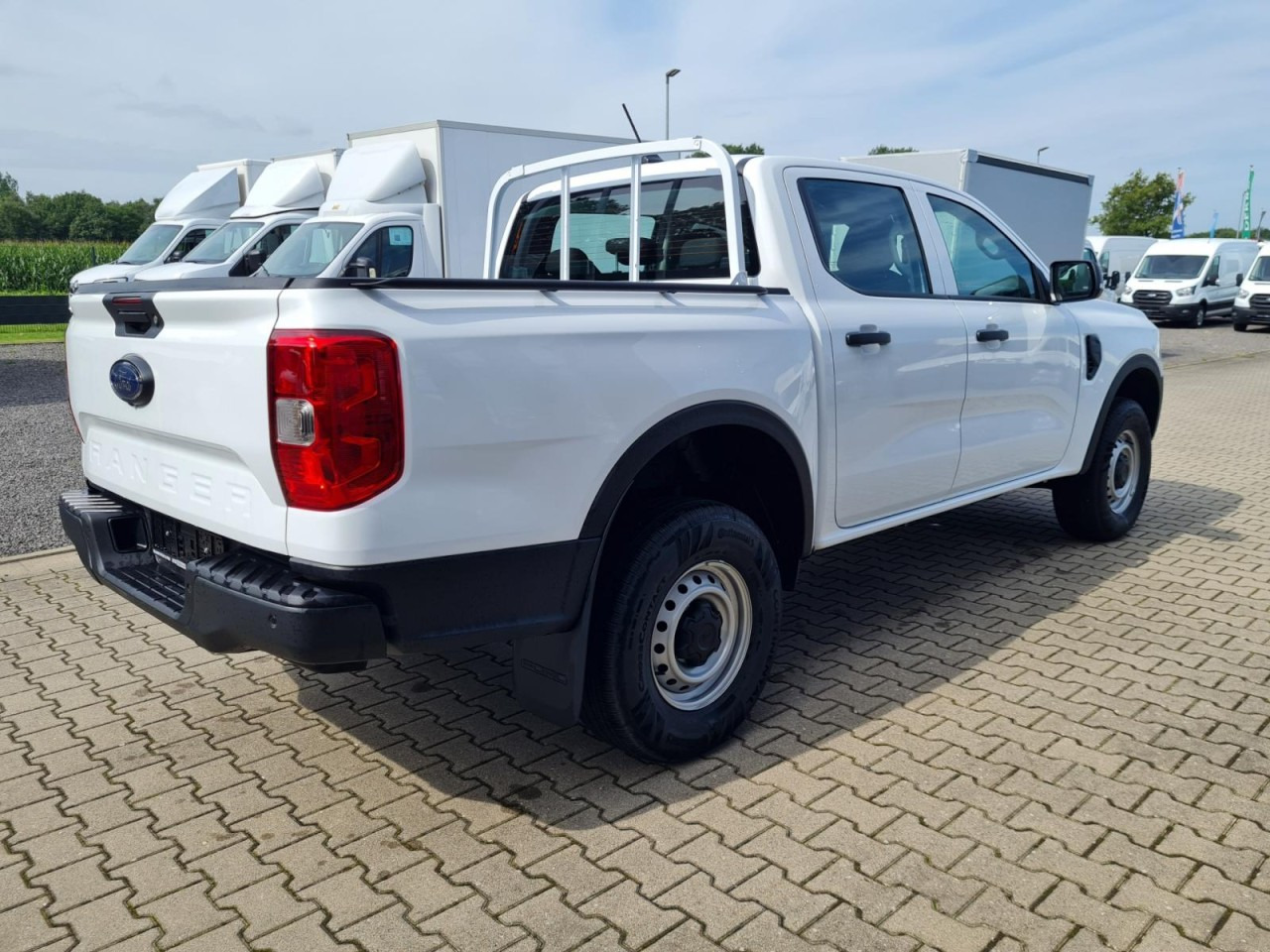 Ford Ranger Doka 2.0 Ecoblue XL 4x4 KLIMA KAMERA TEMPOMAT - טנדר, כלי רכב מסחרי קומבי: תמונה 4 Ford Ranger Doka 2.0 Ecoblue XL 4x4 KLIMA KAMERA TEMPOMAT - טנדר, כלי רכב מסחרי קומבי: תמונה 4
