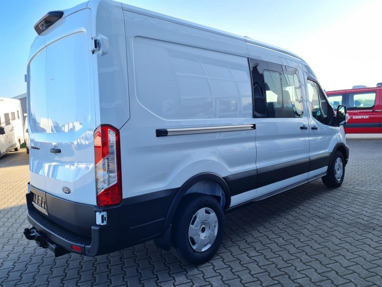 Ford Transit 35 Kasten Doka TDCi Mixto Trend AHK KAME - כלי רכב מסחרי עם לוח, כלי רכב מסחרי קומבי: תמונה 4 Ford Transit 35 Kasten Doka TDCi Mixto Trend AHK KAME - כלי רכב מסחרי עם לוח, כלי רכב מסחרי קומבי: תמונה 4