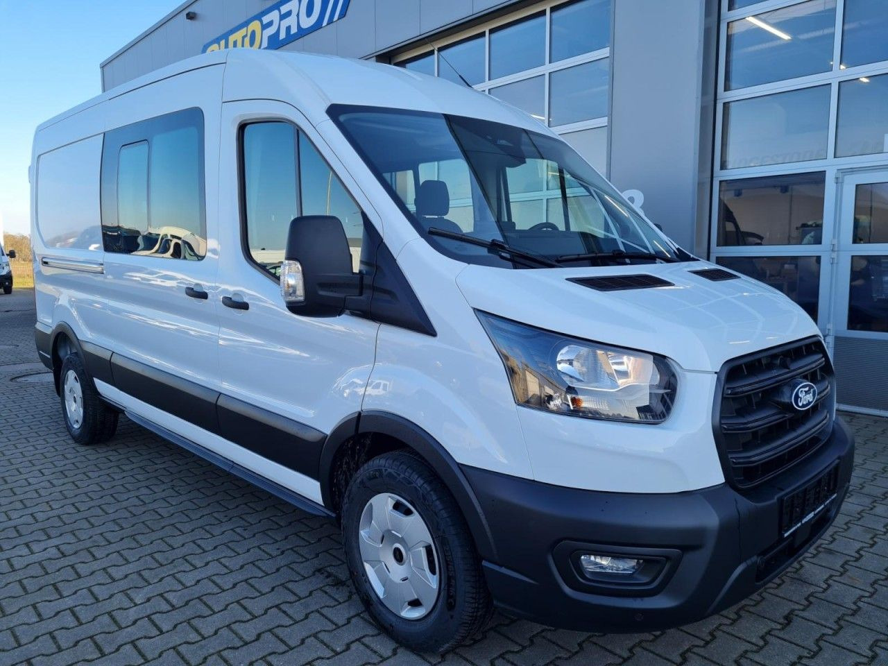 Ford Transit 350 Kasten Doka mixto TDCi L3 Trend AHK - כלי רכב מסחרי עם לוח: תמונה 2 Ford Transit 350 Kasten Doka mixto TDCi L3 Trend AHK - כלי רכב מסחרי עם לוח: תמונה 2