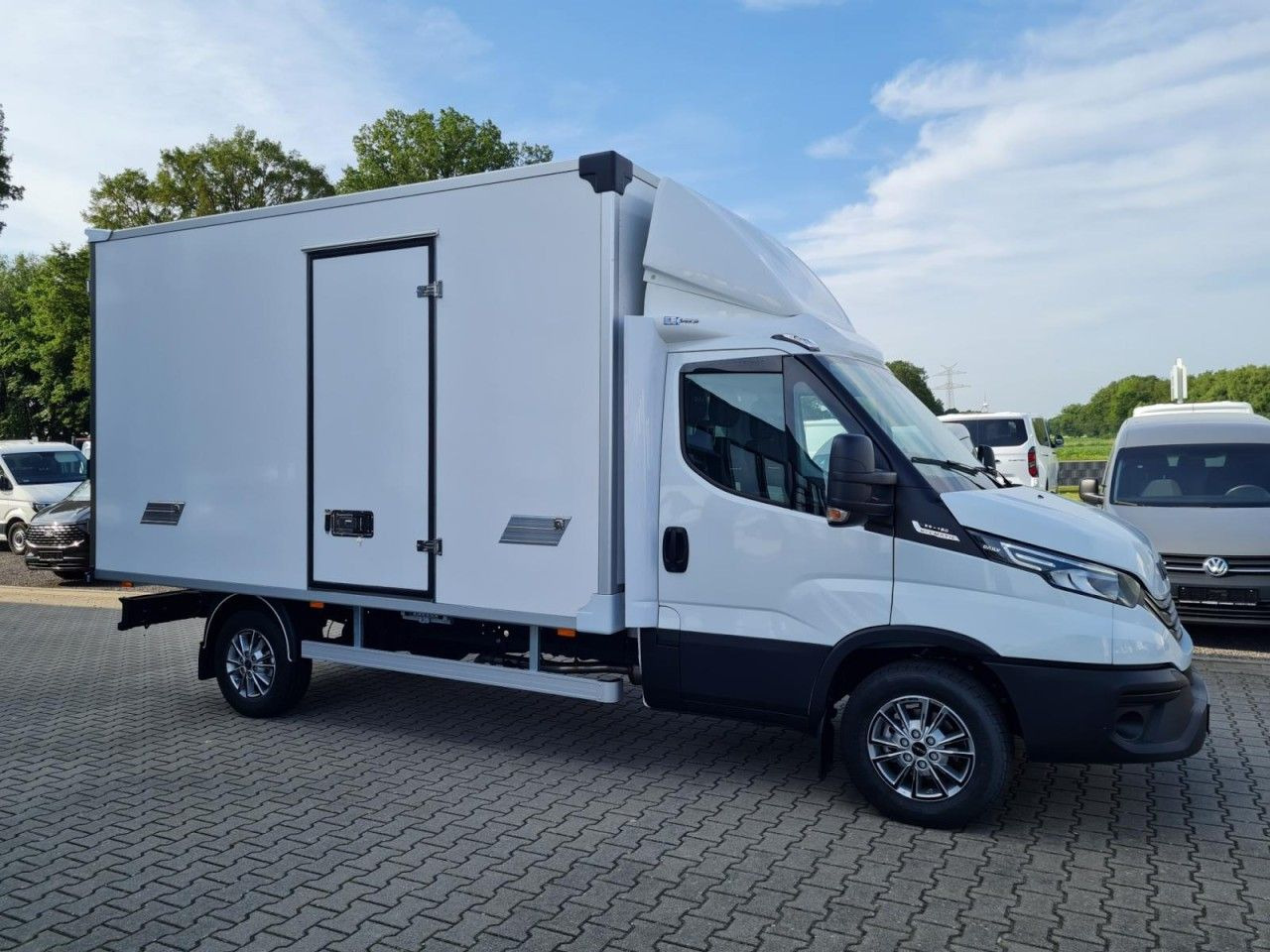 כלי רכב מסחרי עם תיבה Iveco 35S 18 3.0 Koffer Hi Matic LM KLIMA KAMERA Navig: תמונה 20