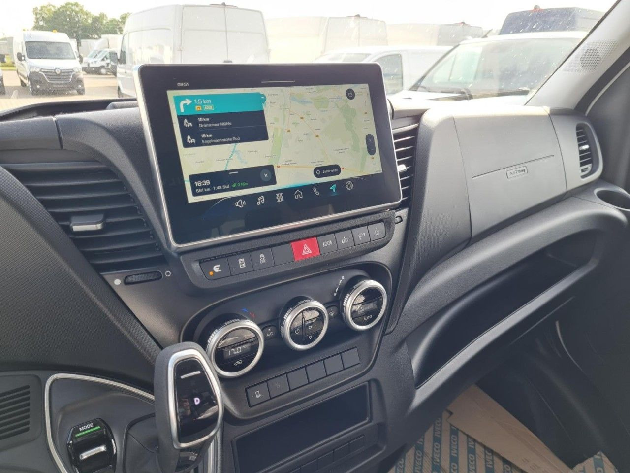 כלי רכב מסחרי עם תיבה Iveco 35S 18 3.0 Koffer Hi Matic LM KLIMA KAMERA Navig: תמונה 11