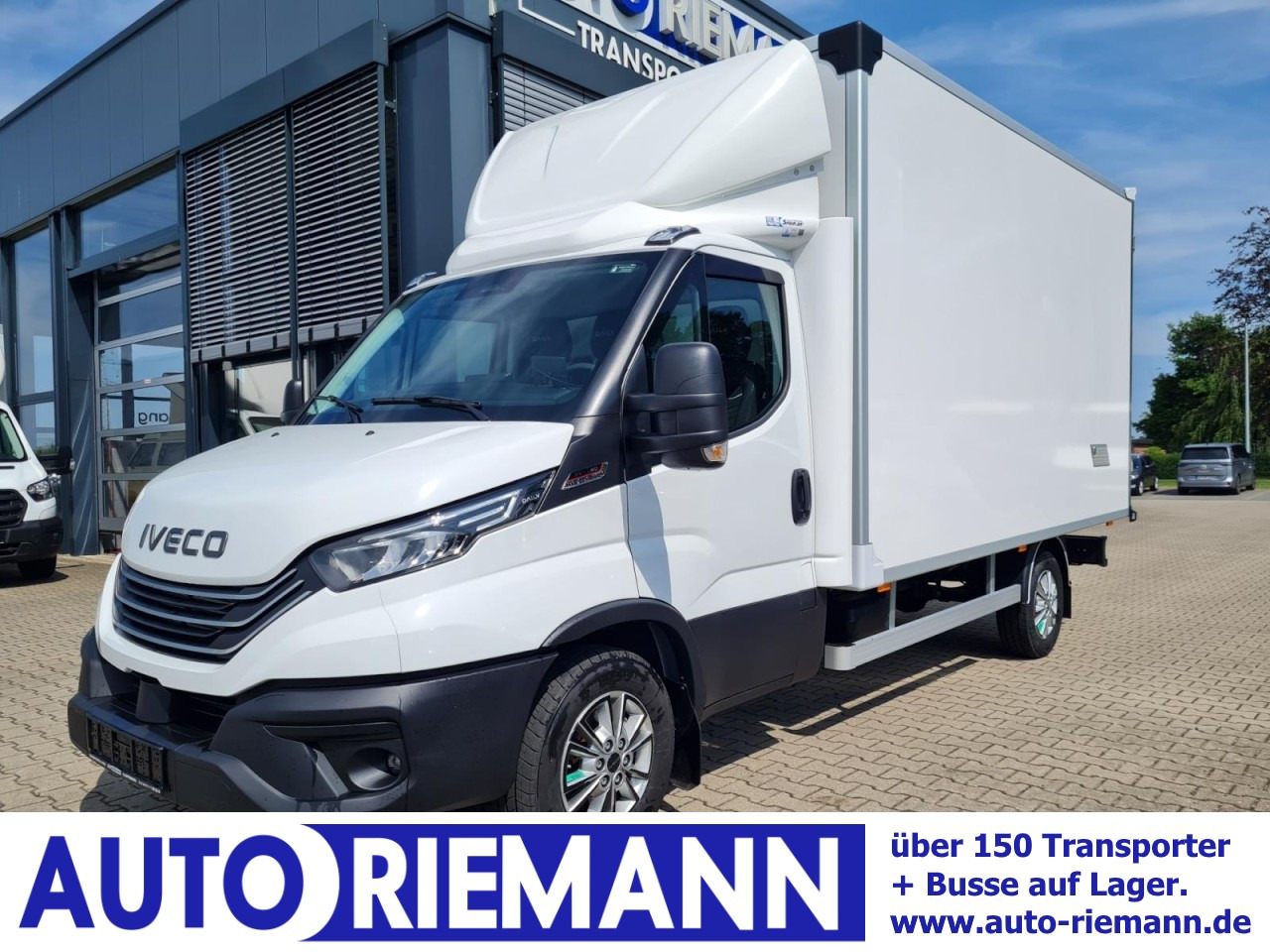 Iveco DAILY 35S18 Koffer Automatik ALU KAMERA NAVI TEMPOMAT - כלי רכב מסחרי עם תיבה: תמונה 1 Iveco DAILY 35S18 Koffer Automatik ALU KAMERA NAVI TEMPOMAT - כלי רכב מסחרי עם תיבה: תמונה 1