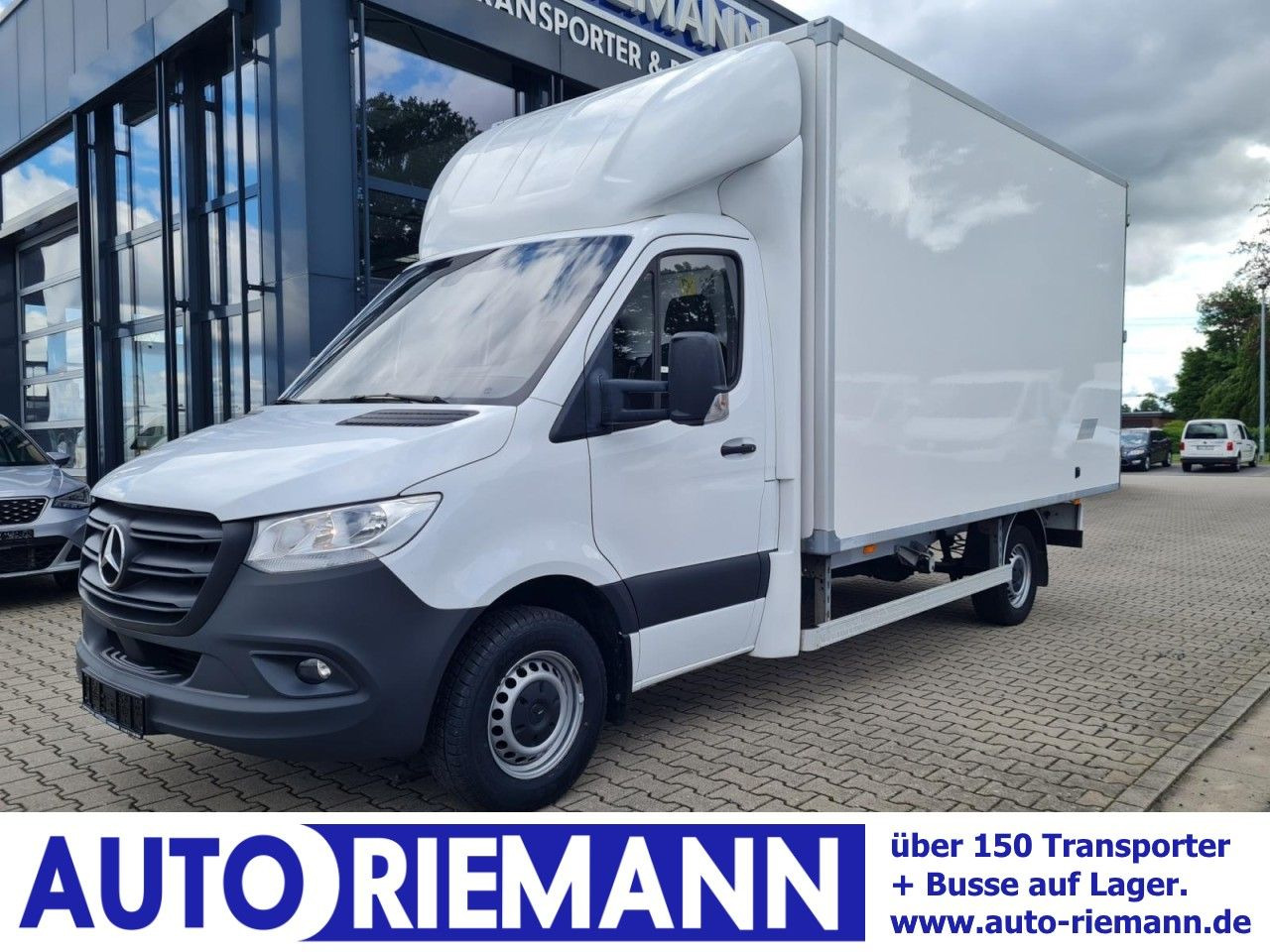 Mercedes-Benz Sprinter 315 CDI Möbel Koffer RWD KLIMA TEMPOMAT - כלי רכב מסחרי עם תיבה: תמונה 1 Mercedes-Benz Sprinter 315 CDI Möbel Koffer RWD KLIMA TEMPOMAT - כלי רכב מסחרי עם תיבה: תמונה 1