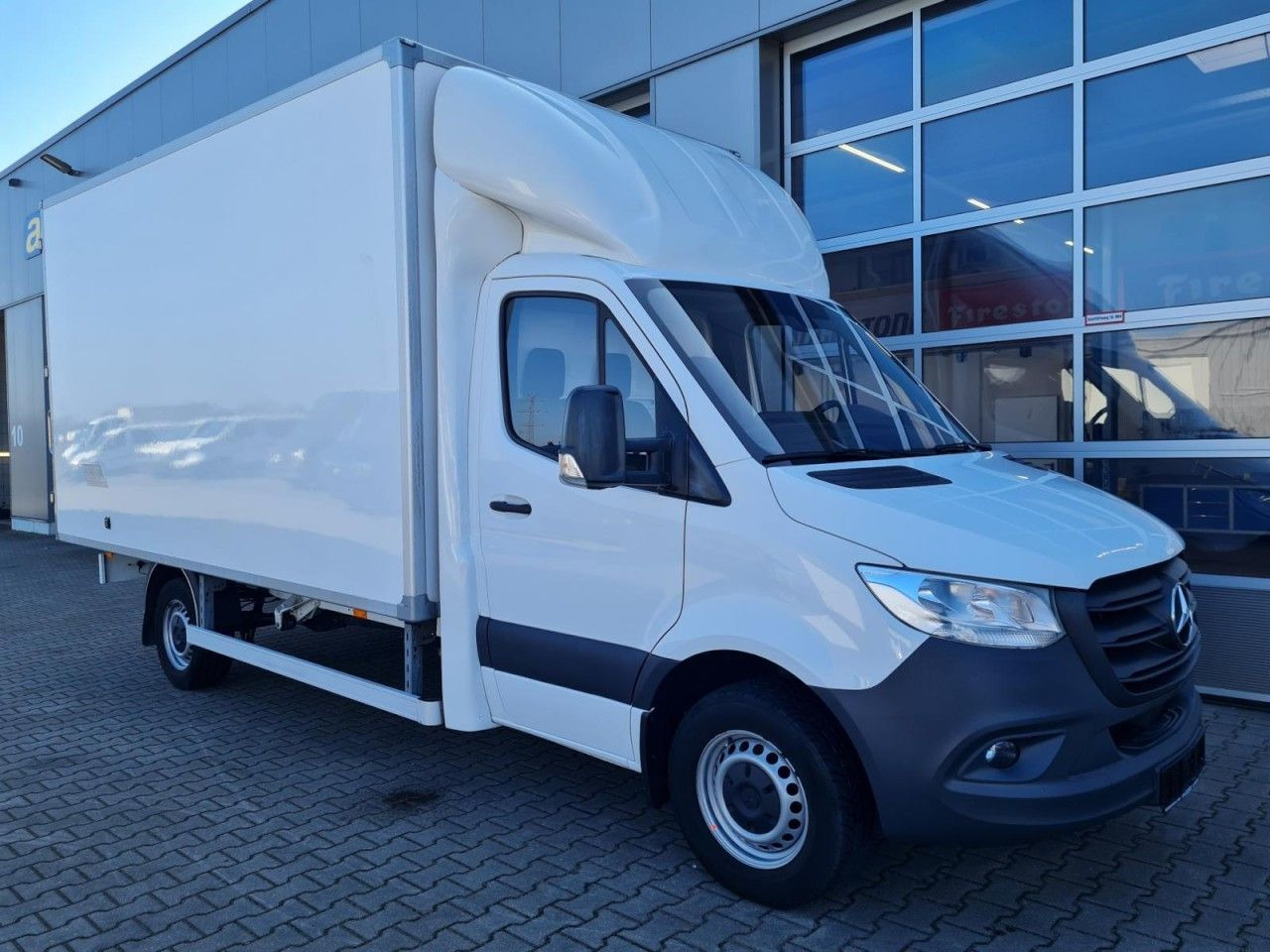 Mercedes-Benz Sprinter 315 CDi RWD Koffer LBW KLIMA TEMPOMAT - כלי רכב מסחרי עם תיבה: תמונה 3 Mercedes-Benz Sprinter 315 CDi RWD Koffer LBW KLIMA TEMPOMAT - כלי רכב מסחרי עם תיבה: תמונה 3