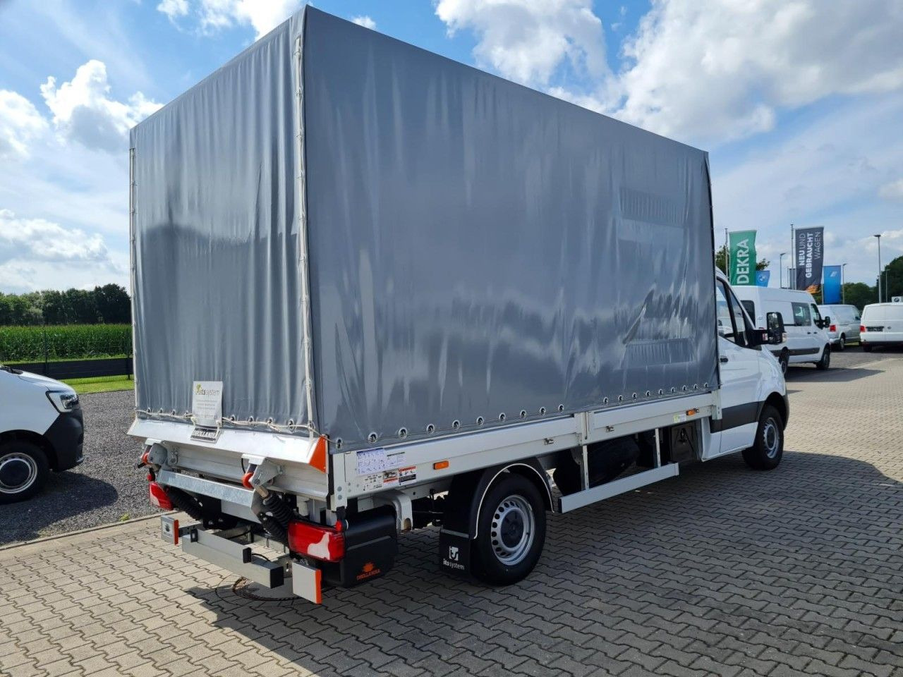 Mercedes-Benz Sprinter 315 Cdi Pritsche Schiebe Plane LBW KLIM - כלי רכב מסחרי עם וילונות צד: תמונה 5 Mercedes-Benz Sprinter 315 Cdi Pritsche Schiebe Plane LBW KLIM - כלי רכב מסחרי עם וילונות צד: תמונה 5
