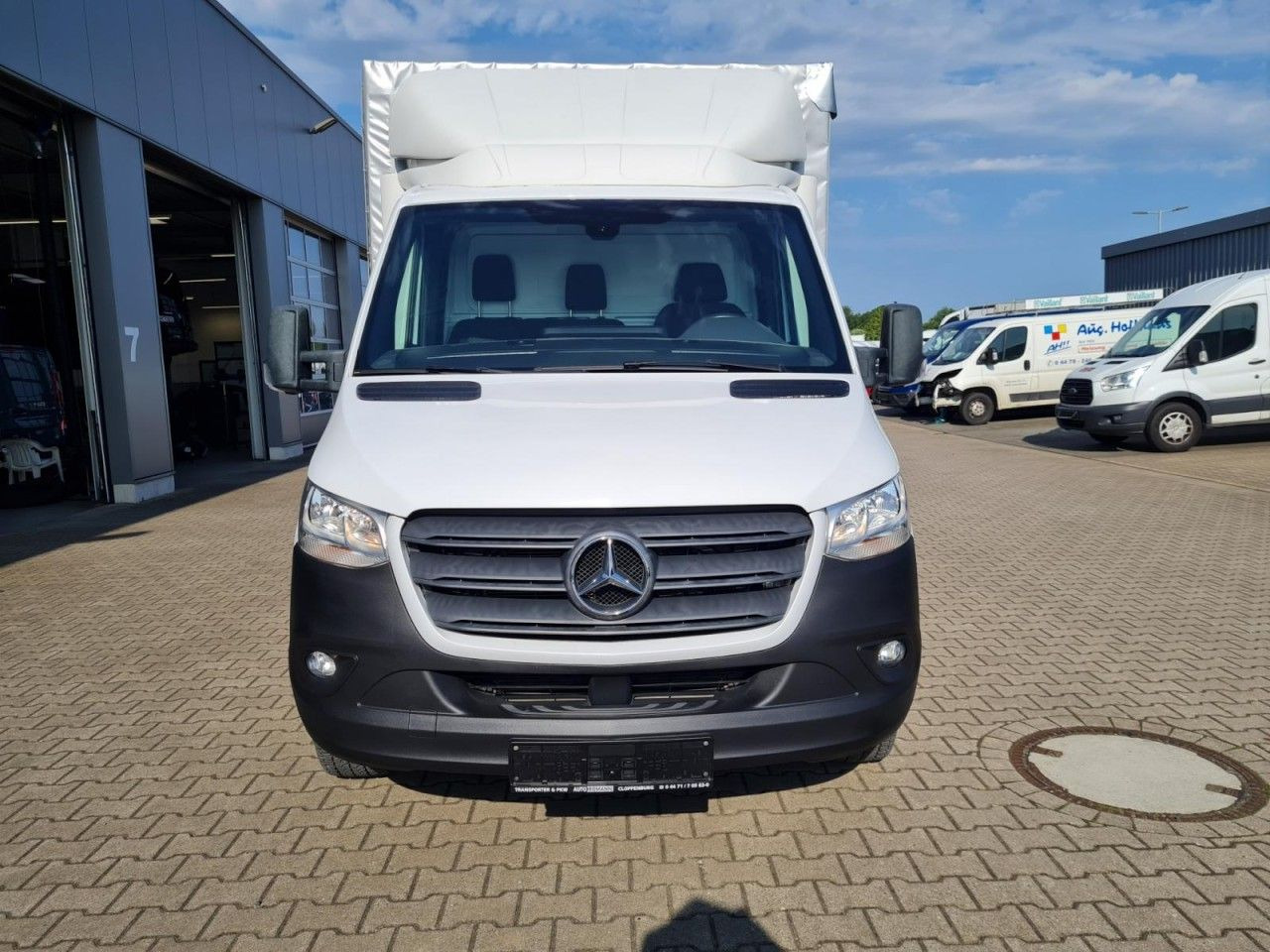Mercedes-Benz Sprinter 316 CDI Pritsche Schiebe Plane RWD - כלי רכב מסחרי עם וילונות צד: תמונה 3 Mercedes-Benz Sprinter 316 CDI Pritsche Schiebe Plane RWD - כלי רכב מסחרי עם וילונות צד: תמונה 3