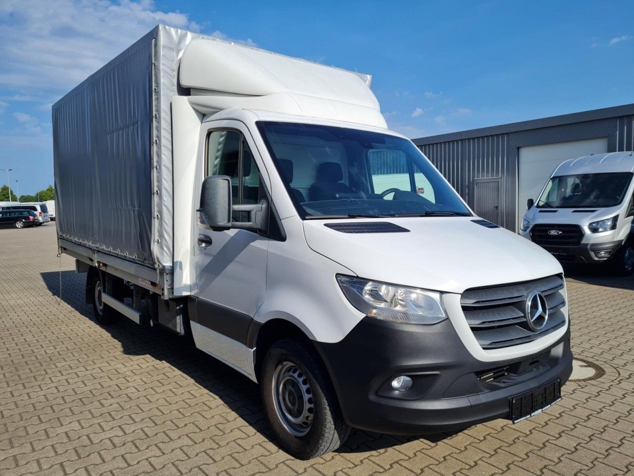 Mercedes-Benz Sprinter 316 CDI Pritsche Schiebe Plane RWD - כלי רכב מסחרי עם וילונות צד: תמונה 4 Mercedes-Benz Sprinter 316 CDI Pritsche Schiebe Plane RWD - כלי רכב מסחרי עם וילונות צד: תמונה 4