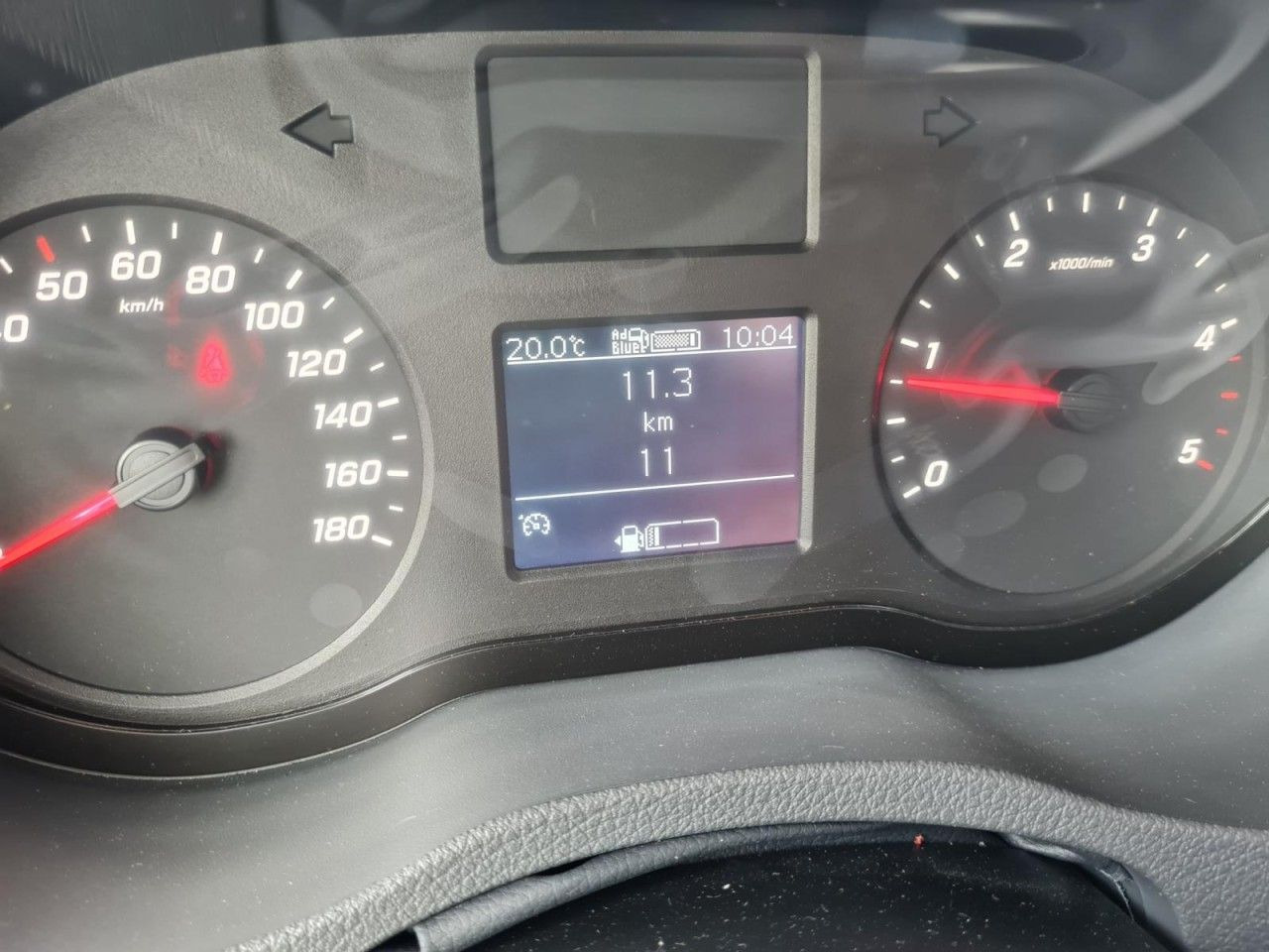 כלי רכב מסחרי עם וילונות צד Mercedes-Benz Sprinter 317 CDI Pritsche Plane Schlafkab. RWD: תמונה 11