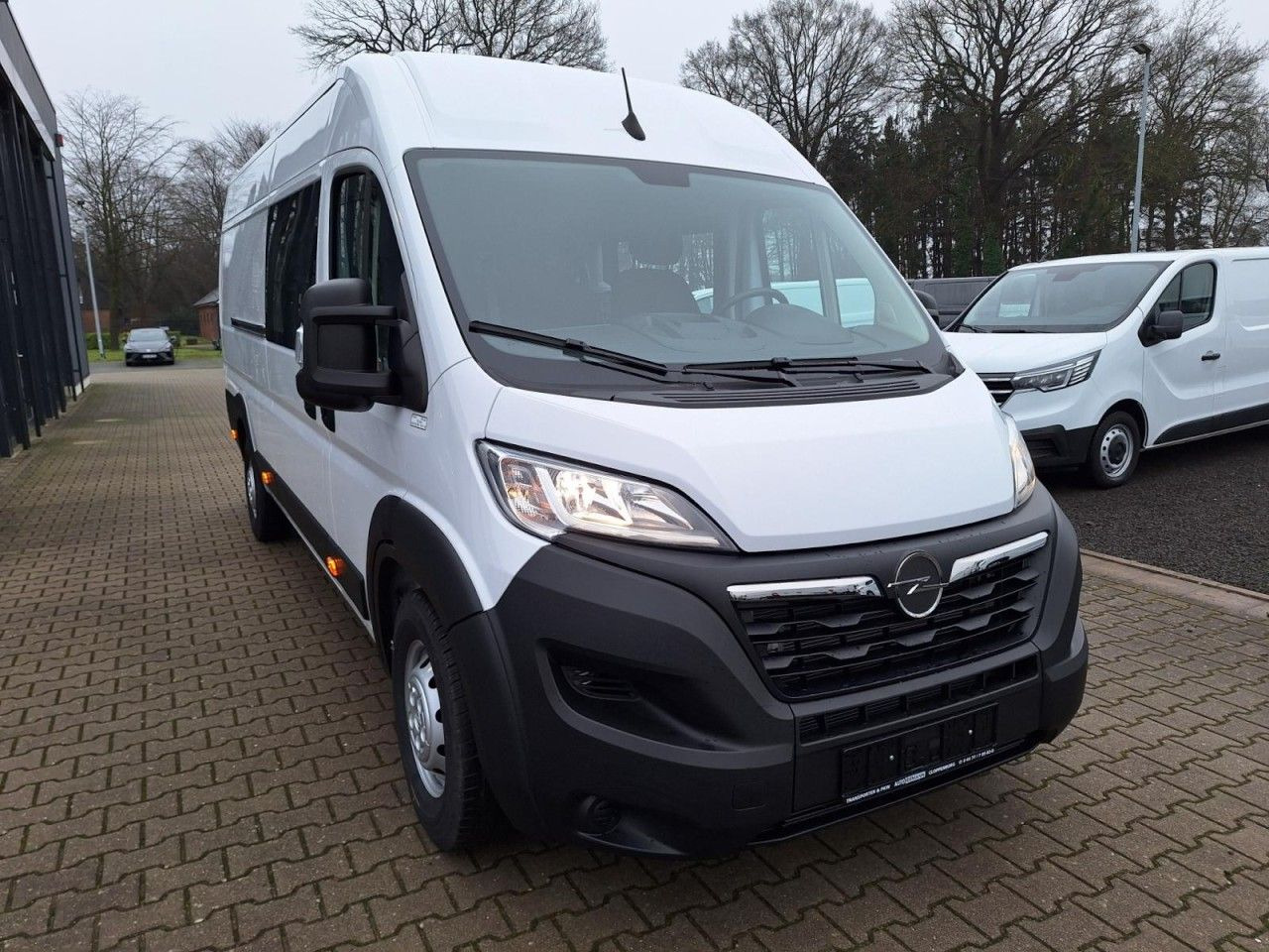 Opel Movano 35 Kasten L4 Doka 6-Sitze verstärkt PDC T - כלי רכב מסחרי עם לוח, כלי רכב מסחרי קומבי: תמונה 2 Opel Movano 35 Kasten L4 Doka 6-Sitze verstärkt PDC T - כלי רכב מסחרי עם לוח, כלי רכב מסחרי קומבי: תמונה 2