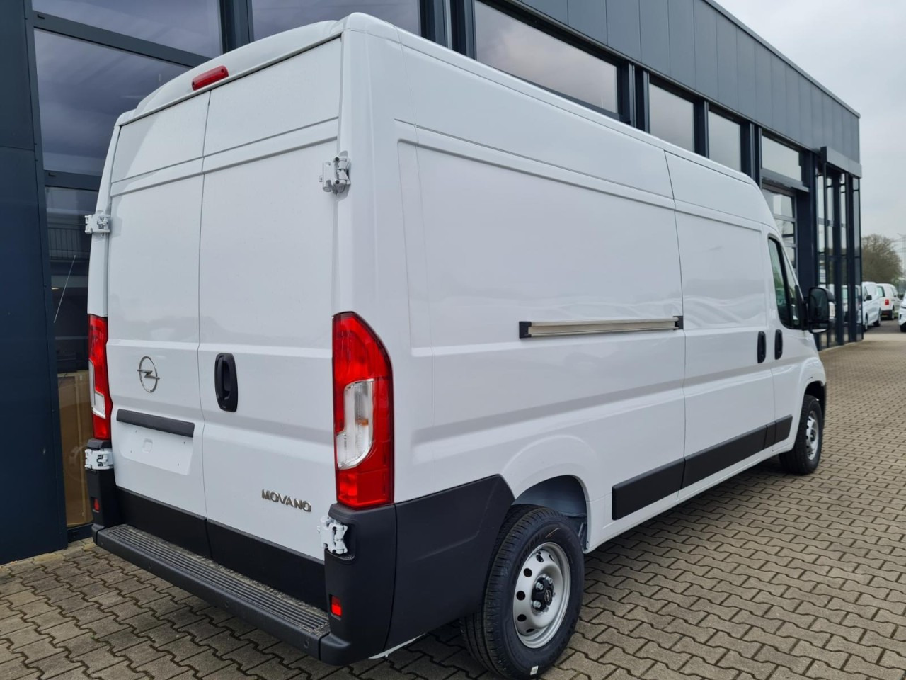 Opel Movano Kasten 2.2 HDI 180 L3H2 Klima NAVI TEMPOMAT - כלי רכב מסחרי עם לוח: תמונה 4 Opel Movano Kasten 2.2 HDI 180 L3H2 Klima NAVI TEMPOMAT - כלי רכב מסחרי עם לוח: תמונה 4