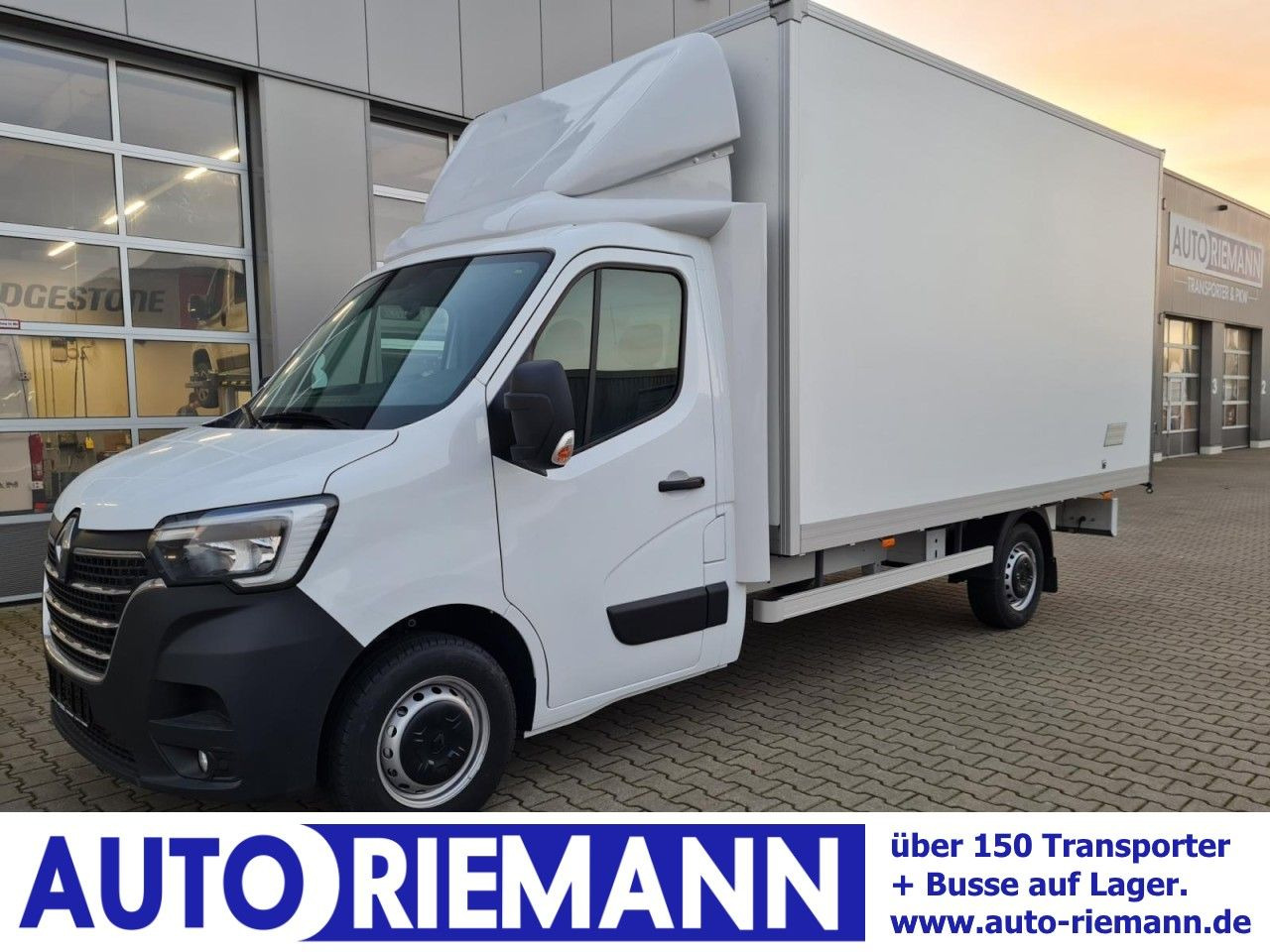 Renault Master 3.5t Möbel Koffer KLIMA LUFTFEDERUNG TEMP - כלי רכב מסחרי עם תיבה: תמונה 1 Renault Master 3.5t Möbel Koffer KLIMA LUFTFEDERUNG TEMP - כלי רכב מסחרי עם תיבה: תמונה 1
