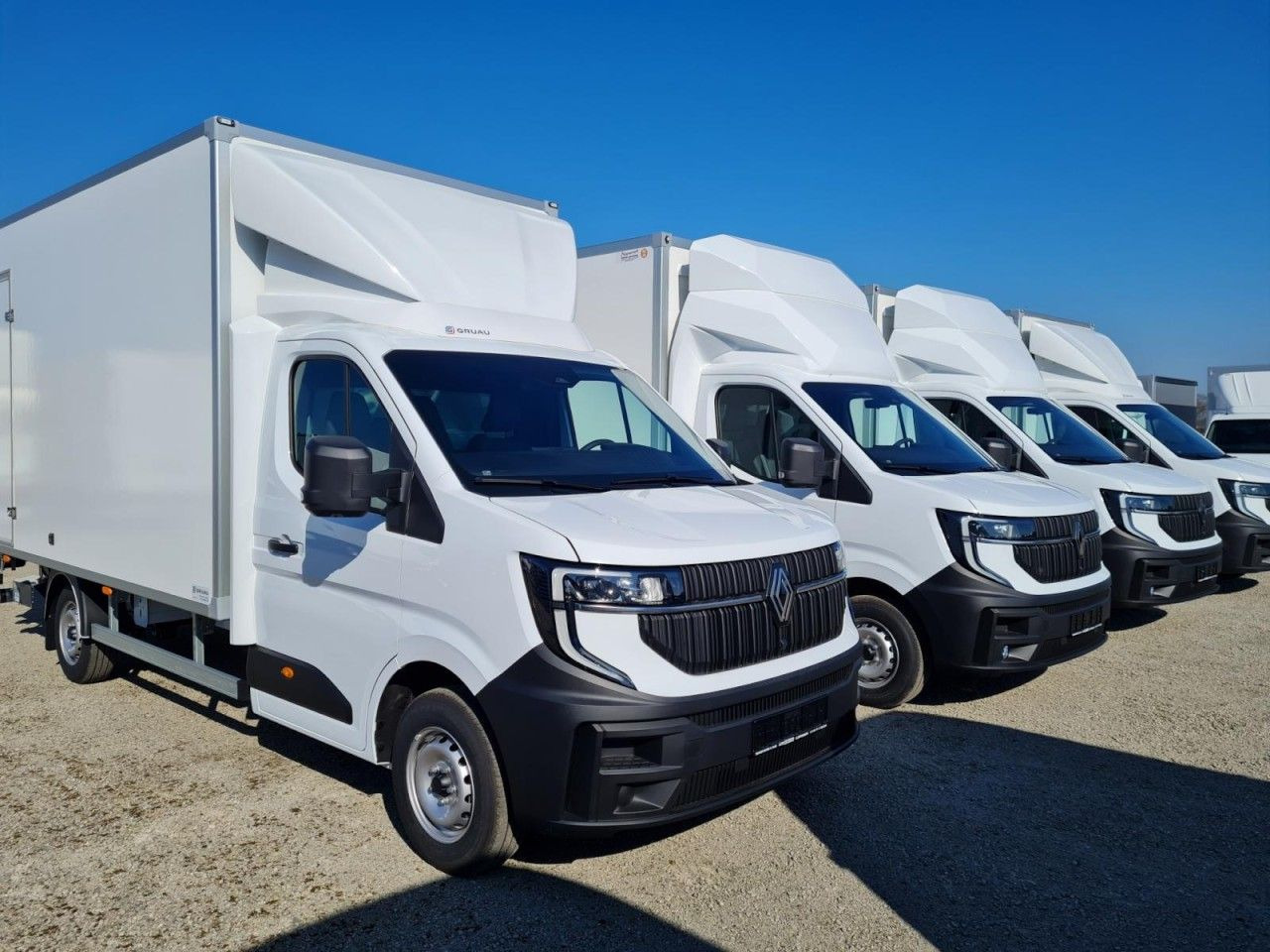 Renault Master 3.5t Möbel Koffer KLIMA LUFTFEDERUNG TEMP - כלי רכב מסחרי עם תיבה: תמונה 2 Renault Master 3.5t Möbel Koffer KLIMA LUFTFEDERUNG TEMP - כלי רכב מסחרי עם תיבה: תמונה 2