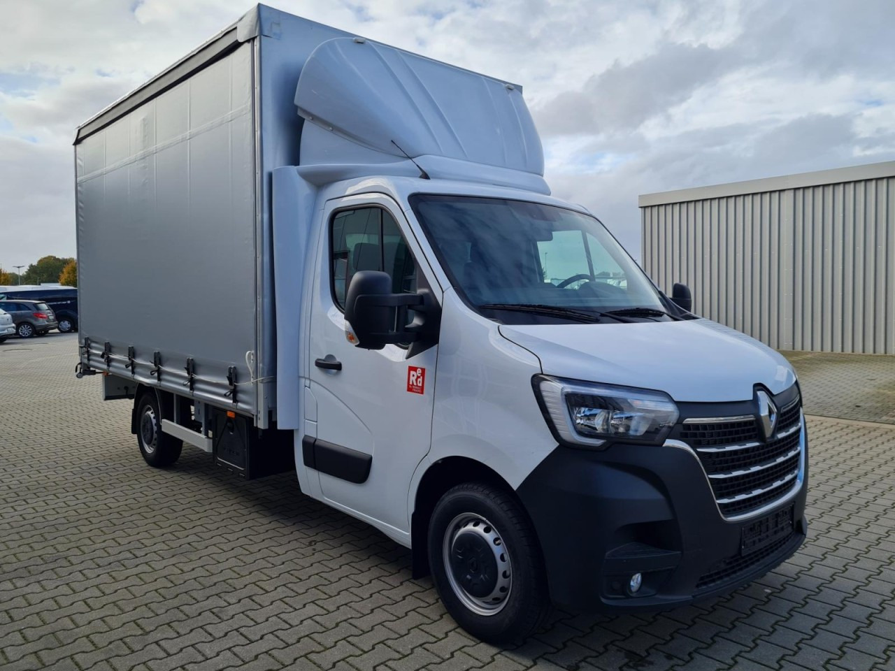 Renault Master 3,5t Pritsche Schiebe Plane ERGO KLIMA TEMPO - כלי רכב מסחרי עם וילונות צד: תמונה 5 Renault Master 3,5t Pritsche Schiebe Plane ERGO KLIMA TEMPO - כלי רכב מסחרי עם וילונות צד: תמונה 5