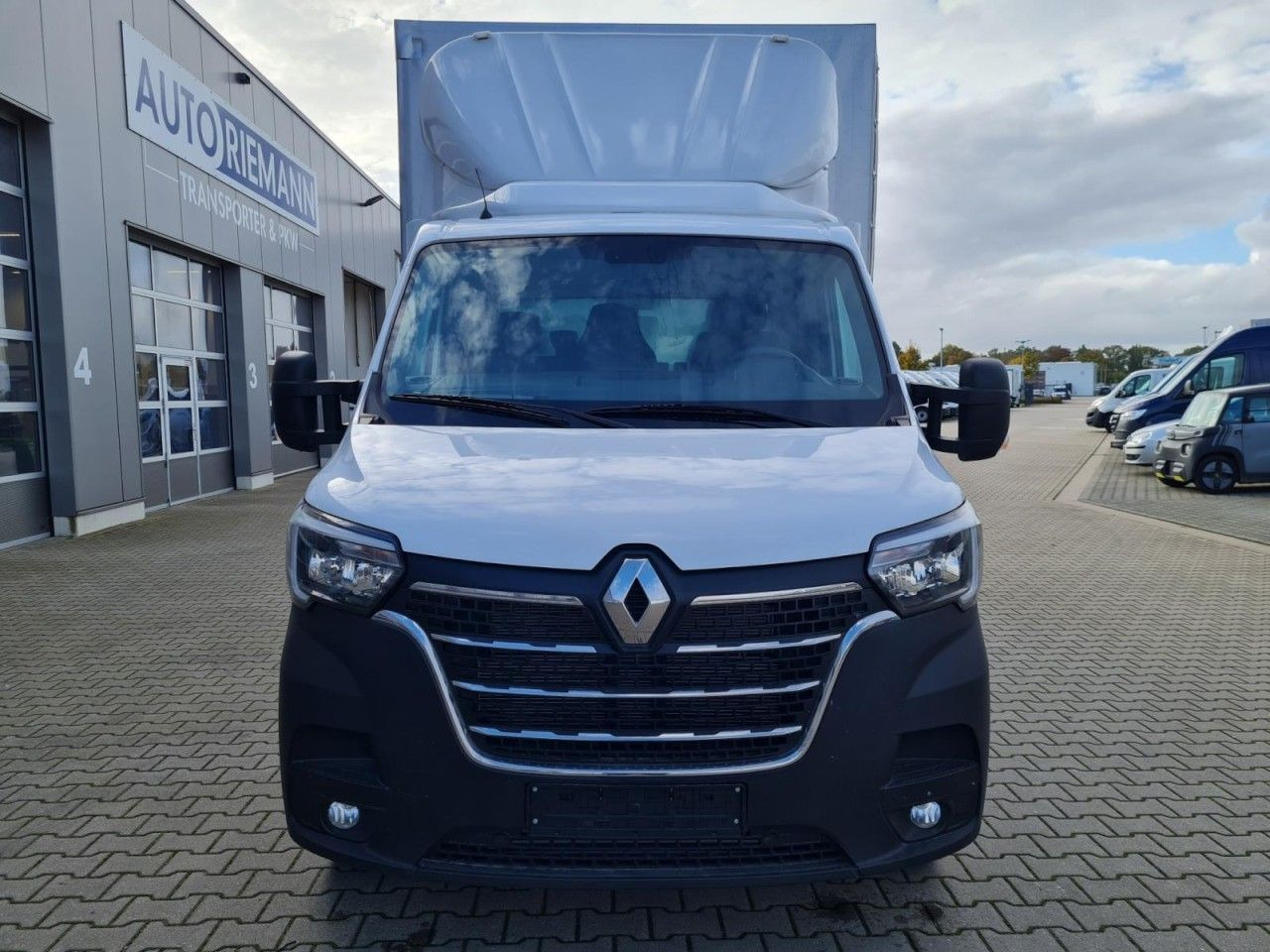Renault Master 3,5t Pritsche Schiebe Plane ERGO TEMPOMAT - כלי רכב מסחרי עם וילונות צד: תמונה 2 Renault Master 3,5t Pritsche Schiebe Plane ERGO TEMPOMAT - כלי רכב מסחרי עם וילונות צד: תמונה 2