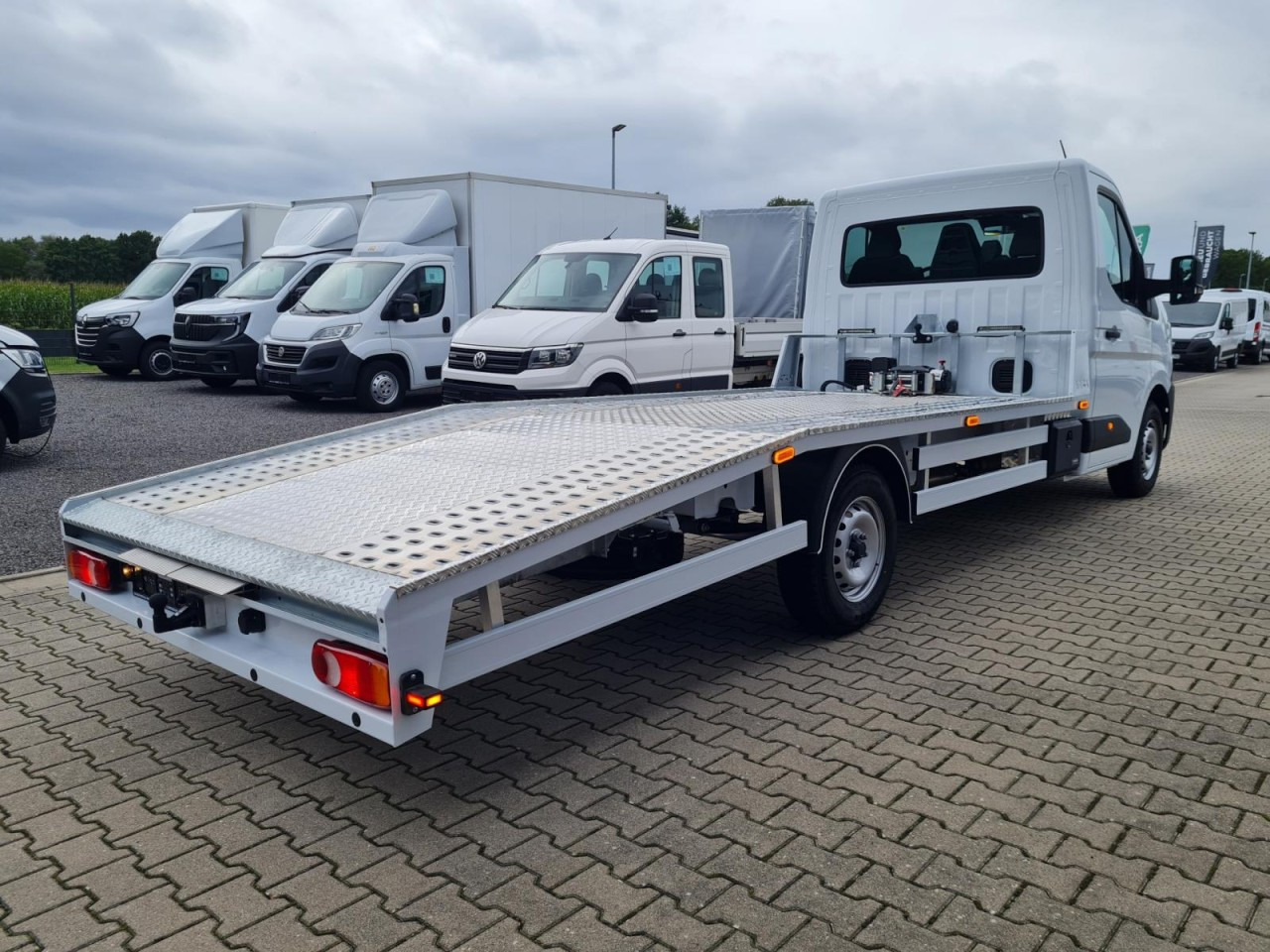 Renault Master 35 Autotransporter SEILW. AHK Automatik - משאית הובלה אוטומטית: תמונה 4 Renault Master 35 Autotransporter SEILW. AHK Automatik - משאית הובלה אוטומטית: תמונה 4
