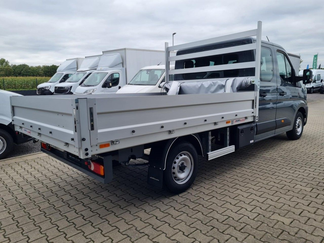 Renault Master 35 New Doka lang L3 AG Klima Komfort Temp - כלי רכב מסחרי במיטה שטוחה, כלי רכב מסחרי קומבי: תמונה 4 Renault Master 35 New Doka lang L3 AG Klima Komfort Temp - כלי רכב מסחרי במיטה שטוחה, כלי רכב מסחרי קומבי: תמונה 4