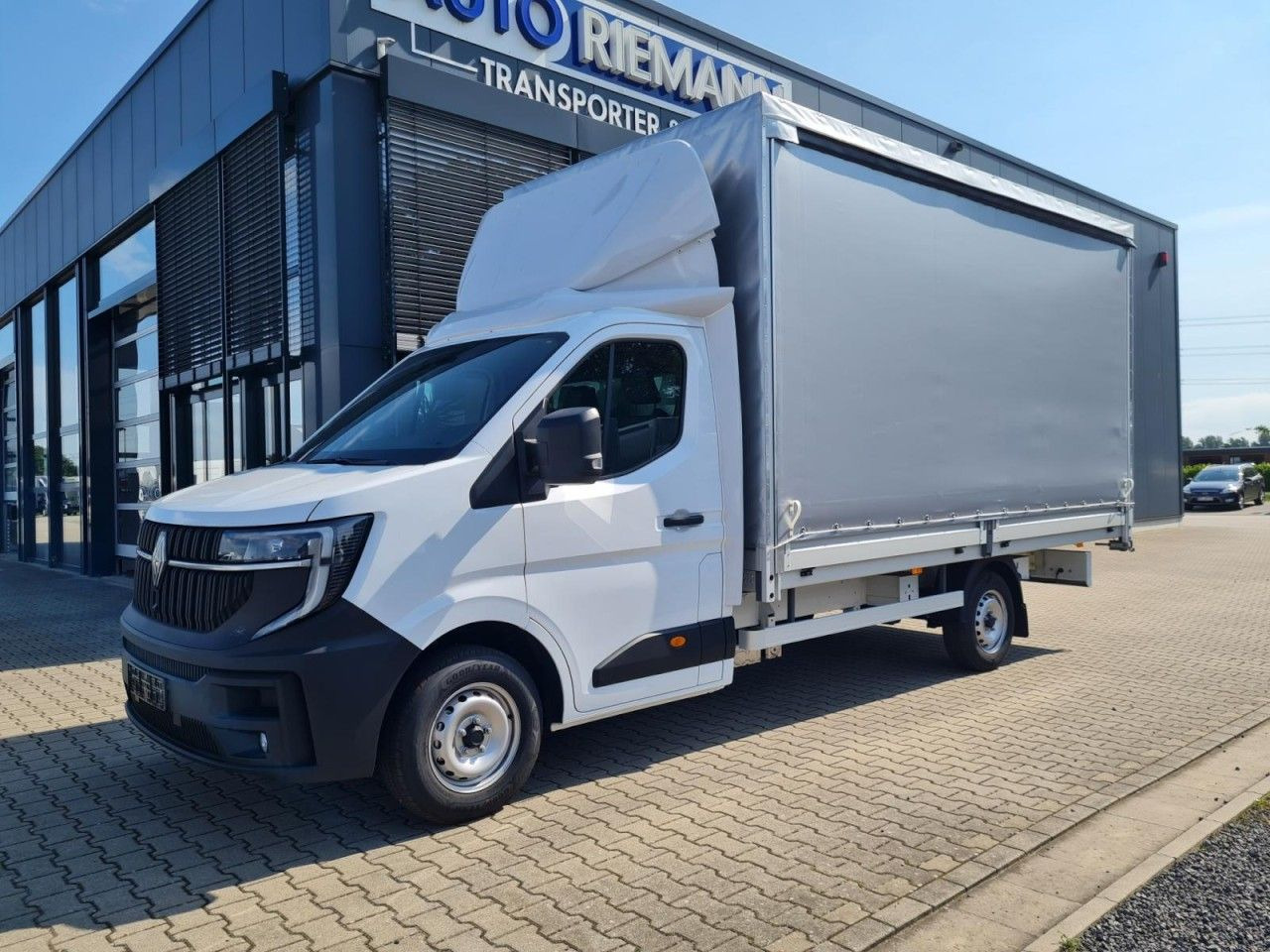 Renault Master 35 Pritsche Schiebe Plane dCi 170 - כלי רכב מסחרי עם וילונות צד: תמונה 3 Renault Master 35 Pritsche Schiebe Plane dCi 170 - כלי רכב מסחרי עם וילונות צד: תמונה 3