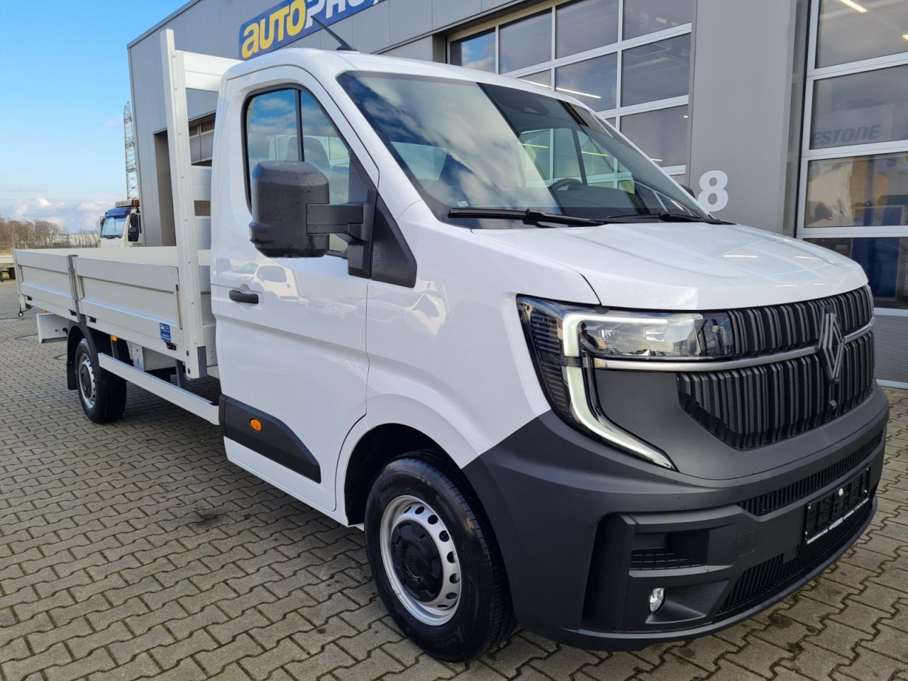 Renault Master New 35 Pritsche lang KLIMA KOMFORT TEMPOMAT - כלי רכב מסחרי במיטה שטוחה: תמונה 3 Renault Master New 35 Pritsche lang KLIMA KOMFORT TEMPOMAT - כלי רכב מסחרי במיטה שטוחה: תמונה 3