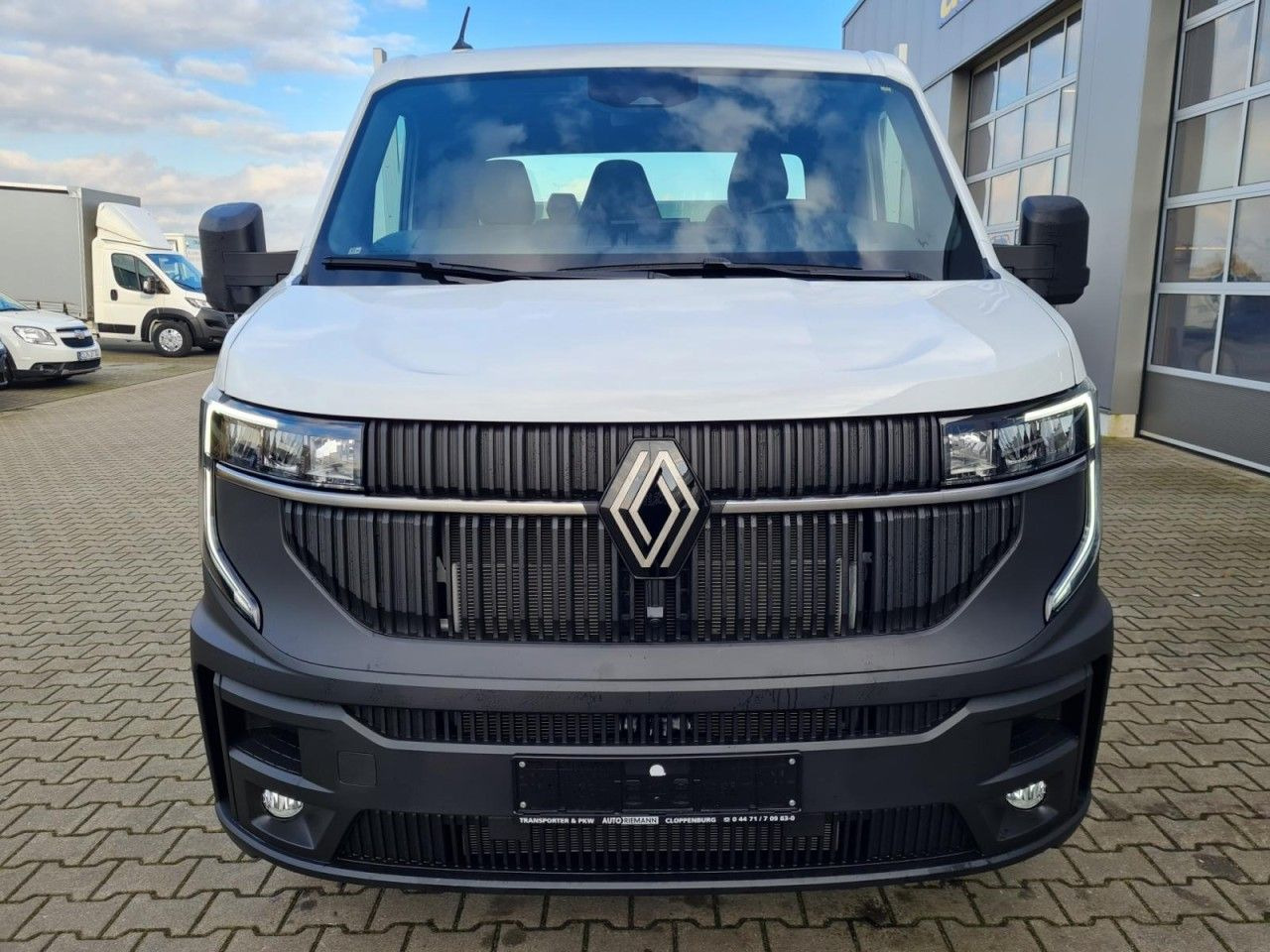 Renault Master New 35 Pritsche lang KLIMA KOMFORT TEMPOM - כלי רכב מסחרי במיטה שטוחה: תמונה 2 Renault Master New 35 Pritsche lang KLIMA KOMFORT TEMPOM - כלי רכב מסחרי במיטה שטוחה: תמונה 2