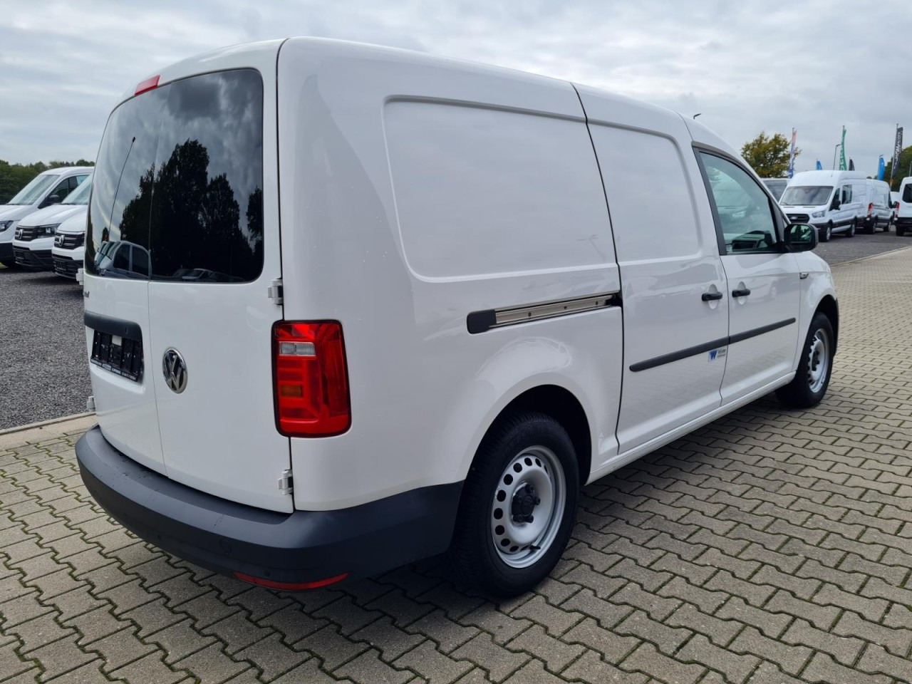 Volkswagen Caddy Kühlkasten Maxi TDI AG Stand-/Fahrkühlung - כלי רכב מסחרי לקירור: תמונה 4 Volkswagen Caddy Kühlkasten Maxi TDI AG Stand-/Fahrkühlung - כלי רכב מסחרי לקירור: תמונה 4