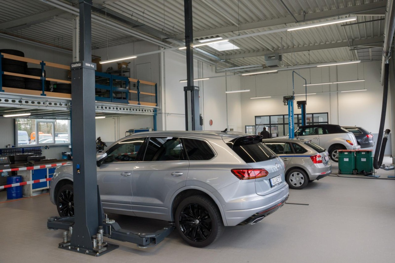 חָדָשׁ כלי רכב מסחרי במיטה שטוחה, כלי רכב מסחרי קומבי Volkswagen Crafter 35 Doka TDI MR Pritsche KLIMA TEMPOMAT: תמונה 7 חָדָשׁ כלי רכב מסחרי במיטה שטוחה, כלי רכב מסחרי קומבי Volkswagen Crafter 35 Doka TDI MR Pritsche KLIMA TEMPOMAT: תמונה 7