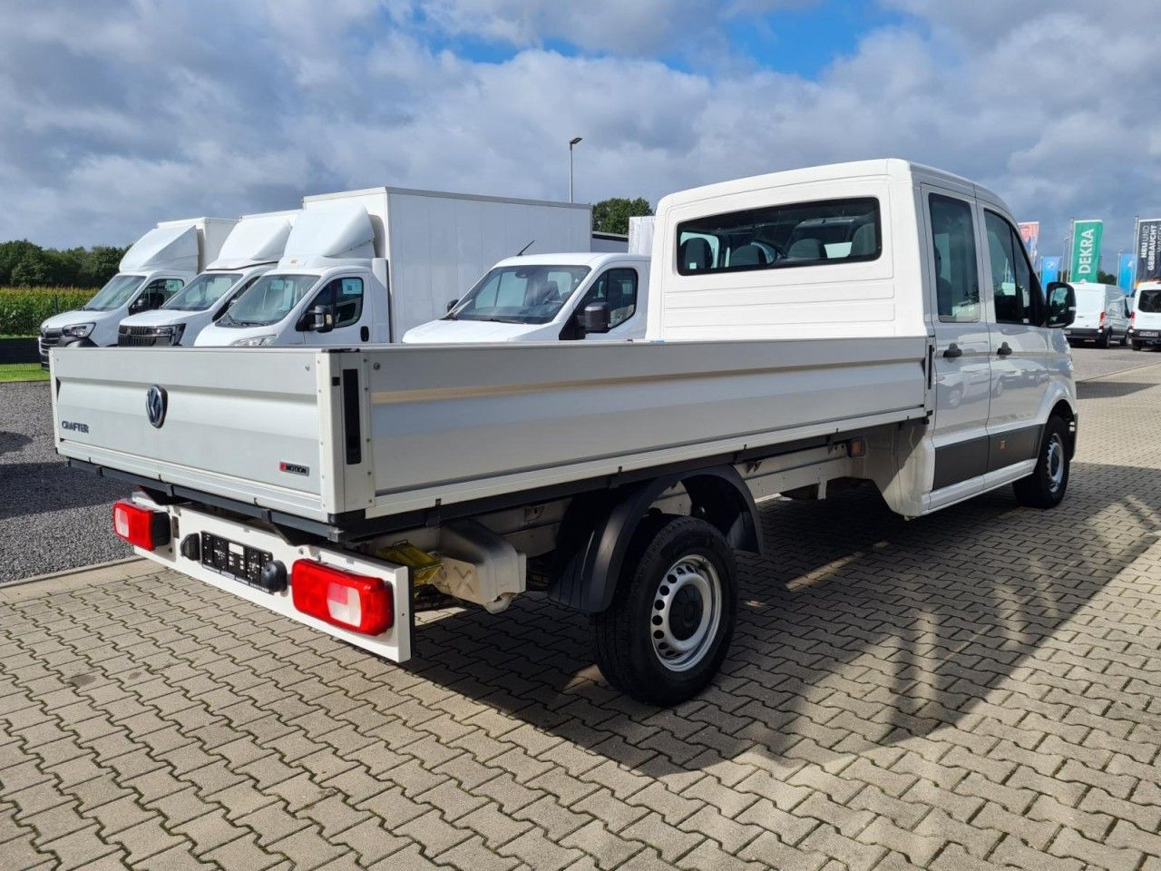 Volkswagen Crafter 35 Doka TDI Pritsche L4 4Motion - כלי רכב מסחרי במיטה שטוחה, כלי רכב מסחרי קומבי: תמונה 4 Volkswagen Crafter 35 Doka TDI Pritsche L4 4Motion - כלי רכב מסחרי במיטה שטוחה, כלי רכב מסחרי קומבי: תמונה 4