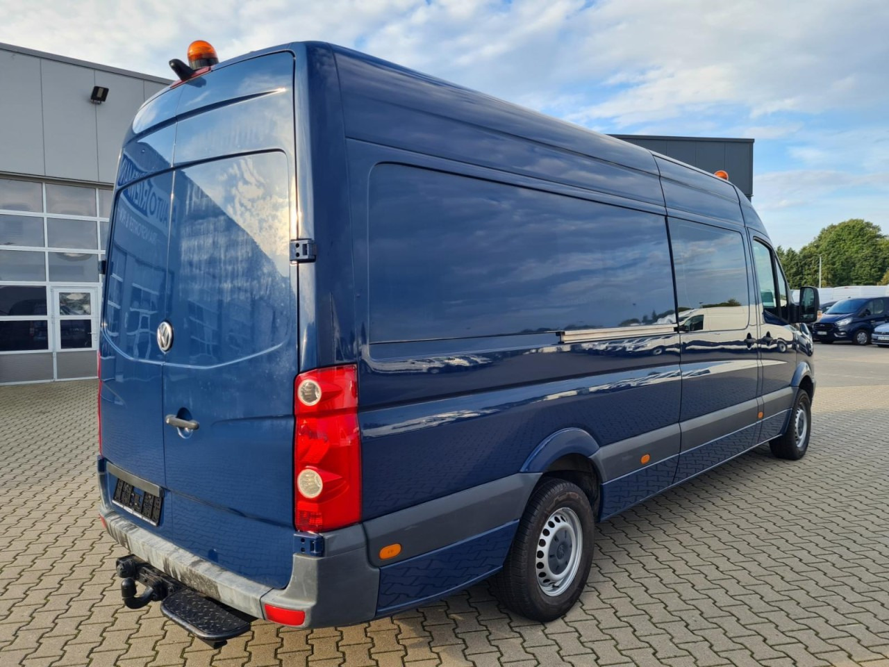Volkswagen Crafter 35 Kasten Doka 5 Sitze AHK 3.5to REGALSYSTEM - כלי רכב מסחרי עם לוח, כלי רכב מסחרי קומבי: תמונה 4 Volkswagen Crafter 35 Kasten Doka 5 Sitze AHK 3.5to REGALSYSTEM - כלי רכב מסחרי עם לוח, כלי רכב מסחרי קומבי: תמונה 4