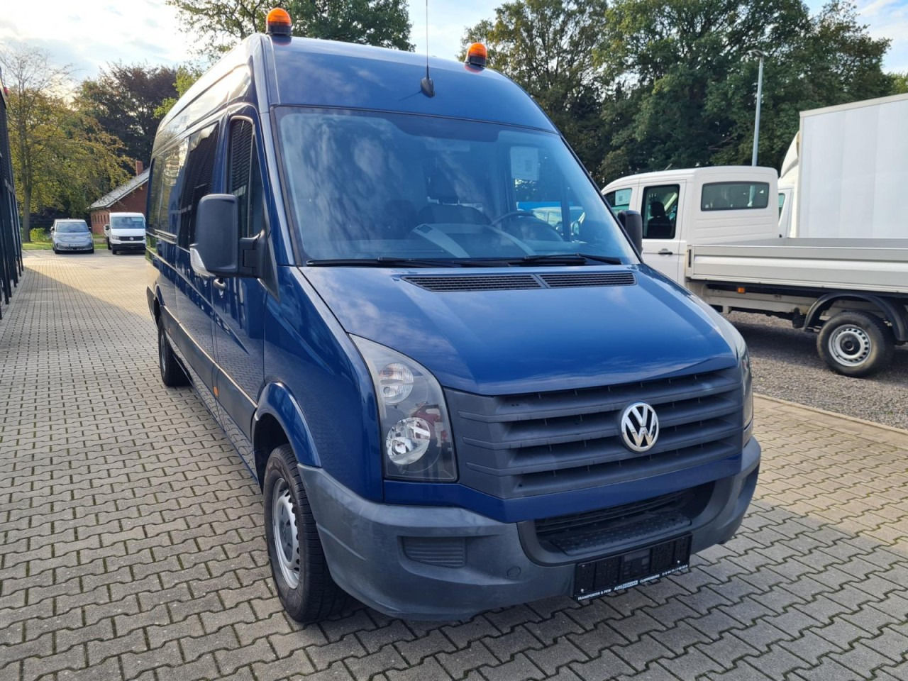 Volkswagen Crafter 35 Kasten Doka 5 Sitze AHK 3.5to REGALSYSTEM - כלי רכב מסחרי עם לוח, כלי רכב מסחרי קומבי: תמונה 2 Volkswagen Crafter 35 Kasten Doka 5 Sitze AHK 3.5to REGALSYSTEM - כלי רכב מסחרי עם לוח, כלי רכב מסחרי קומבי: תמונה 2