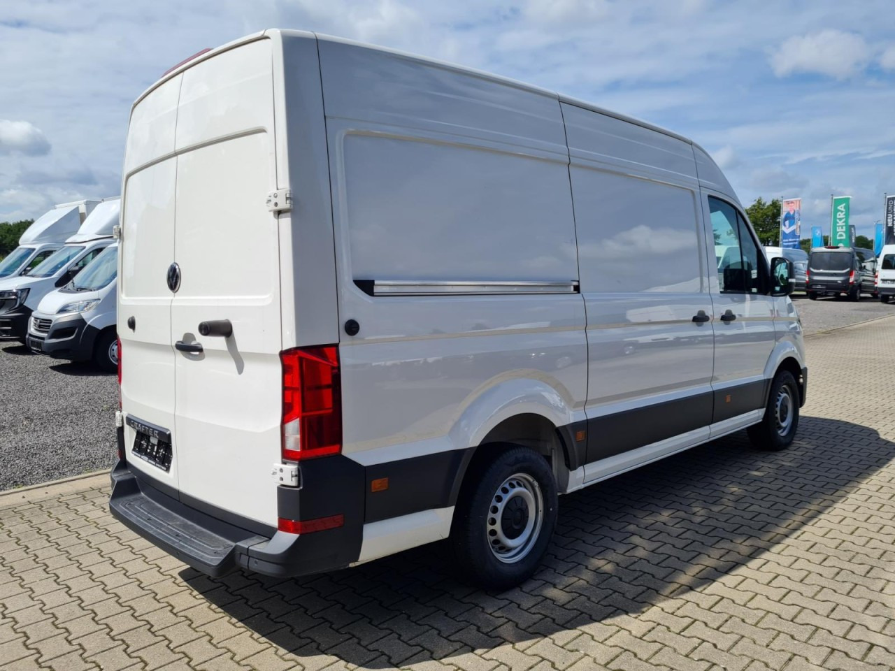 Volkswagen Crafter 35 Kasten MR L3H3 KLIMA KOMFORT PDC TEMPOMAT - כלי רכב מסחרי עם לוח: תמונה 4 Volkswagen Crafter 35 Kasten MR L3H3 KLIMA KOMFORT PDC TEMPOMAT - כלי רכב מסחרי עם לוח: תמונה 4
