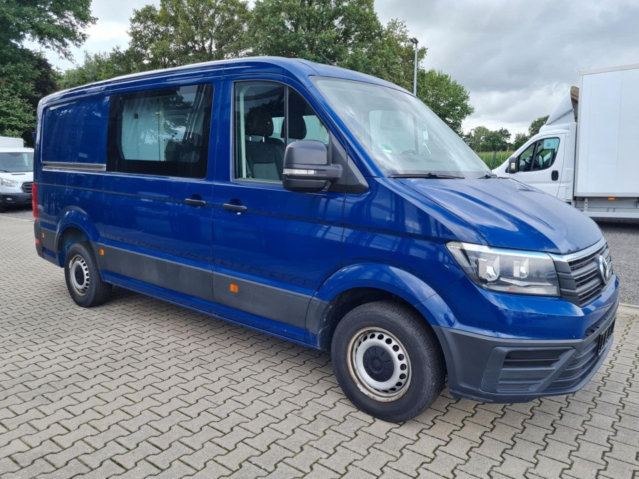 Volkswagen Crafter 35 Kasten Plus Doka mixto NAVI AHK 6 Sit - כלי רכב מסחרי עם לוח, כלי רכב מסחרי קומבי: תמונה 3 Volkswagen Crafter 35 Kasten Plus Doka mixto NAVI AHK 6 Sit - כלי רכב מסחרי עם לוח, כלי רכב מסחרי קומבי: תמונה 3