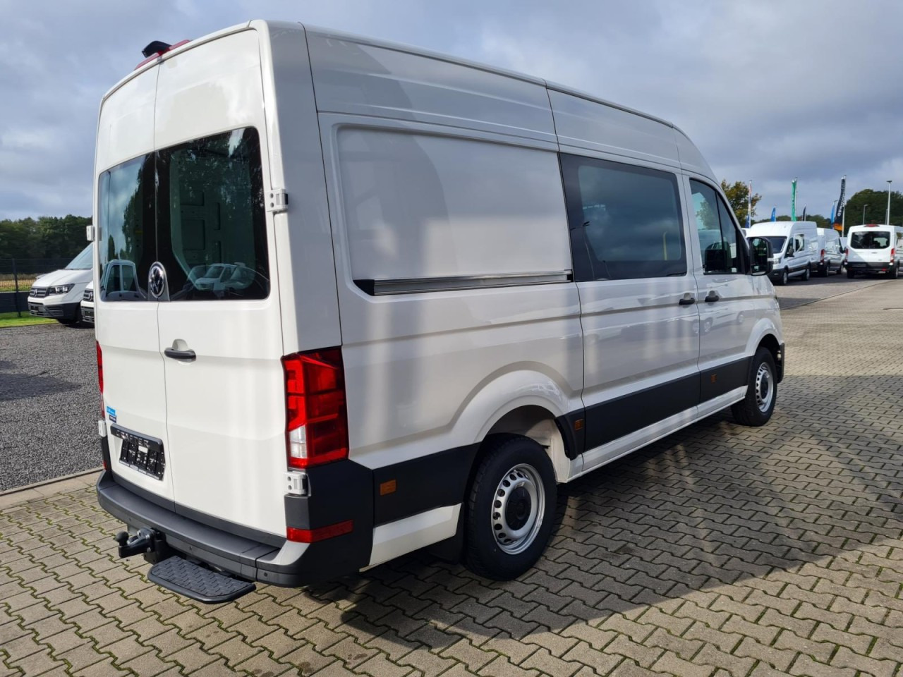 Volkswagen Crafter 35 Kasten TDI MR L3h3 Standheiz AHK - כלי רכב מסחרי עם לוח: תמונה 4 Volkswagen Crafter 35 Kasten TDI MR L3h3 Standheiz AHK - כלי רכב מסחרי עם לוח: תמונה 4