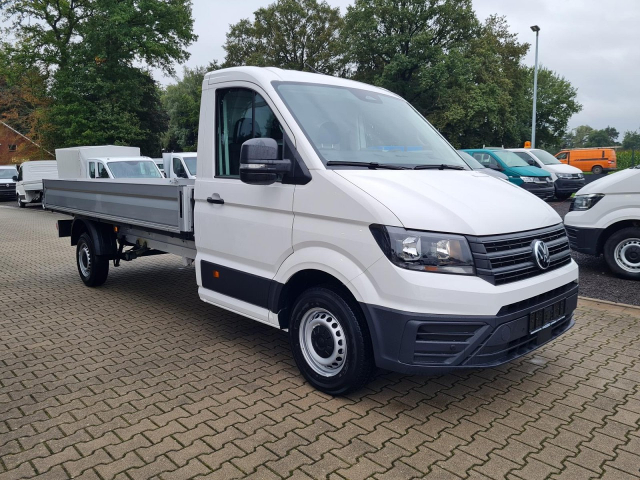 Volkswagen Crafter 35 Pritsche TDI Pritsche L4 KLIMA TEMPOMAT - כלי רכב מסחרי במיטה שטוחה: תמונה 3 Volkswagen Crafter 35 Pritsche TDI Pritsche L4 KLIMA TEMPOMAT - כלי רכב מסחרי במיטה שטוחה: תמונה 3
