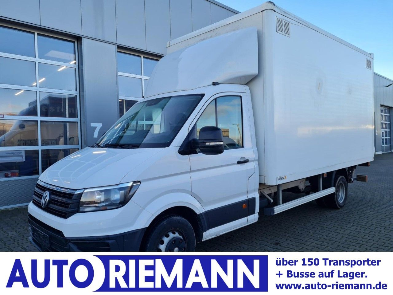 Volkswagen Crafter 50 Koffer hoch 2.0 TDI LBW KLIMA KAMERA - כלי רכב מסחרי עם תיבה: תמונה 1 Volkswagen Crafter 50 Koffer hoch 2.0 TDI LBW KLIMA KAMERA - כלי רכב מסחרי עם תיבה: תמונה 1