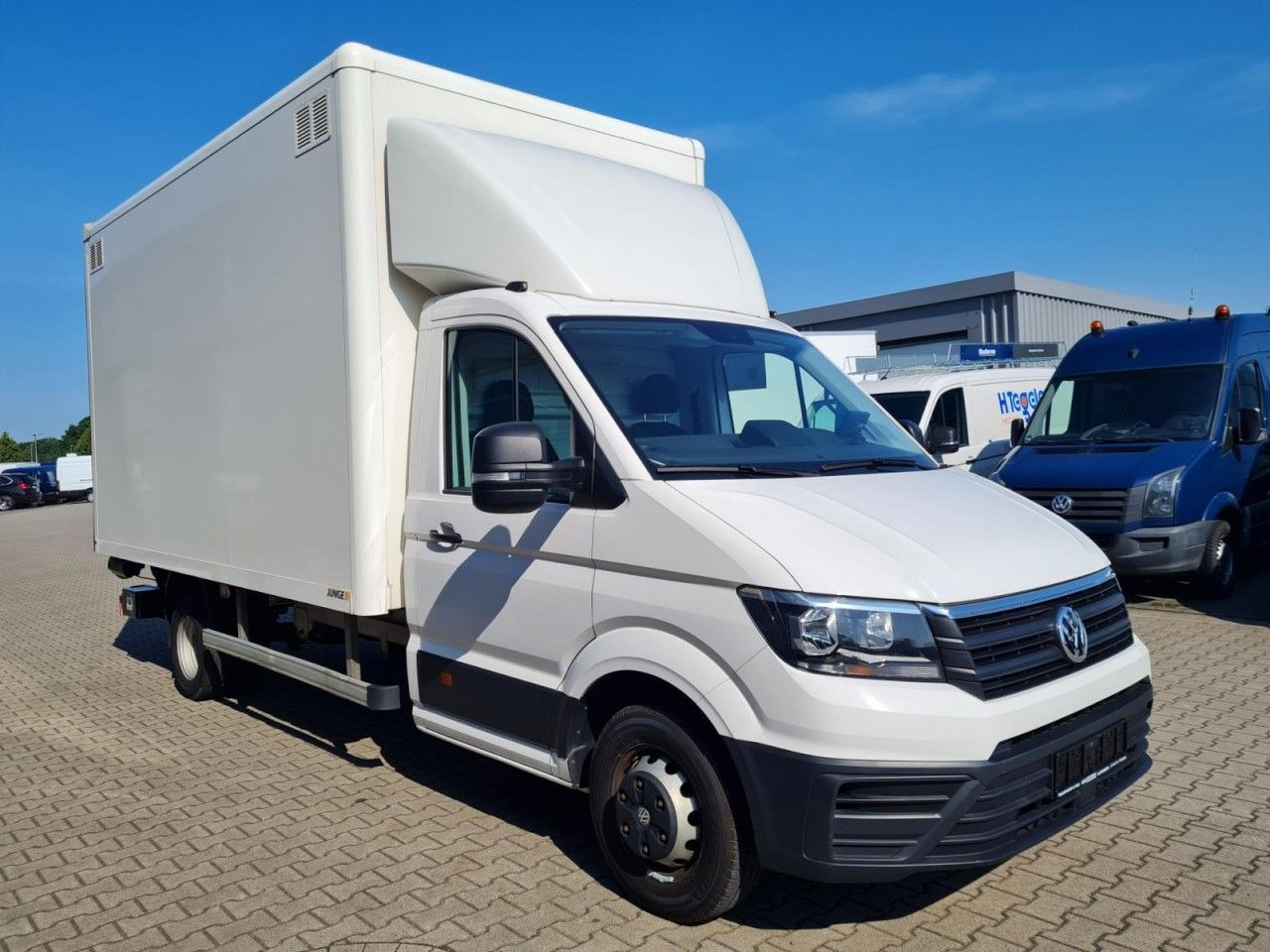 Volkswagen Crafter 50 Koffer hoch 2.0 TDI LBW KLIMA KAMERA - כלי רכב מסחרי עם תיבה: תמונה 3 Volkswagen Crafter 50 Koffer hoch 2.0 TDI LBW KLIMA KAMERA - כלי רכב מסחרי עם תיבה: תמונה 3