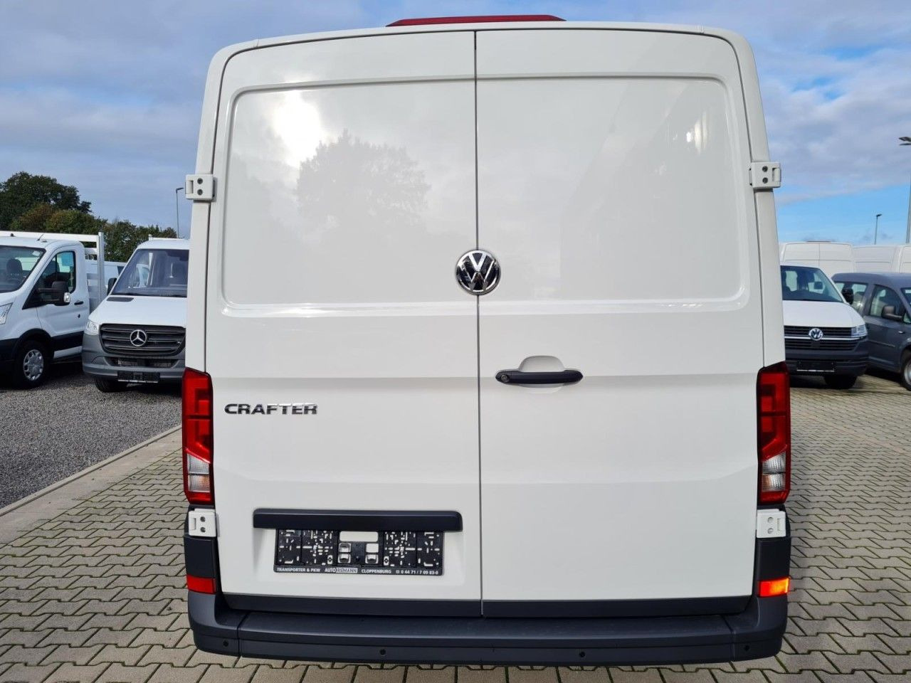 Volkswagen Crafter Kasten TDI MR L3H2 KLIMA TEMPOMAT - כלי רכב מסחרי קטן: תמונה 5 Volkswagen Crafter Kasten TDI MR L3H2 KLIMA TEMPOMAT - כלי רכב מסחרי קטן: תמונה 5