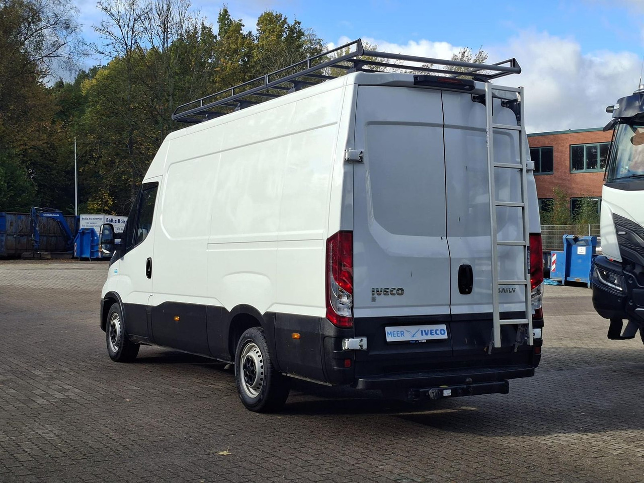 Iveco Daily 35S14EV Radio*Kamera*Regal*AHK*Dachgepäck - כלי רכב מסחרי עם לוח: תמונה 3 Iveco Daily 35S14EV Radio*Kamera*Regal*AHK*Dachgepäck - כלי רכב מסחרי עם לוח: תמונה 3