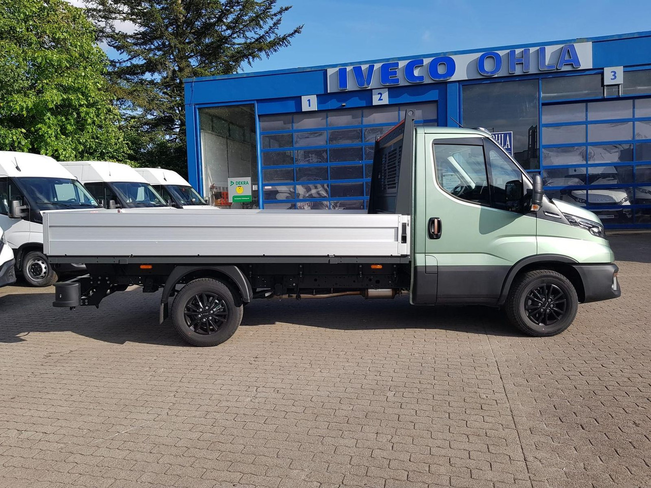 כלי רכב מסחרי במיטה שטוחה Iveco Daily 35S14HA8 Pritsche AHK 100 kW (136 PS),...: תמונה 8 כלי רכב מסחרי במיטה שטוחה Iveco Daily 35S14HA8 Pritsche AHK 100 kW (136 PS),...: תמונה 8