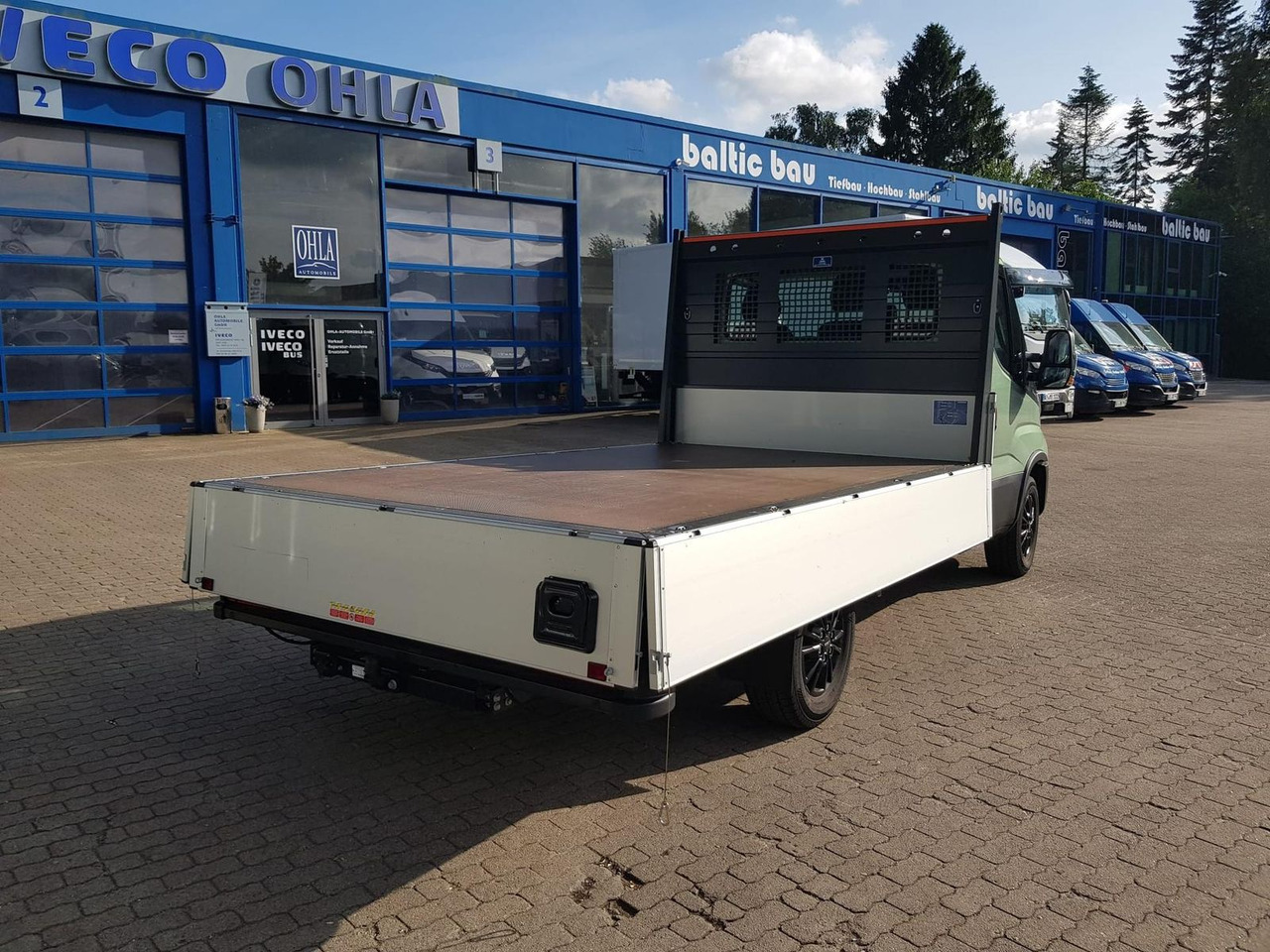 כלי רכב מסחרי במיטה שטוחה Iveco Daily 35S14HA8 Pritsche AHK 100 kW (136 PS),...: תמונה 6 כלי רכב מסחרי במיטה שטוחה Iveco Daily 35S14HA8 Pritsche AHK 100 kW (136 PS),...: תמונה 6