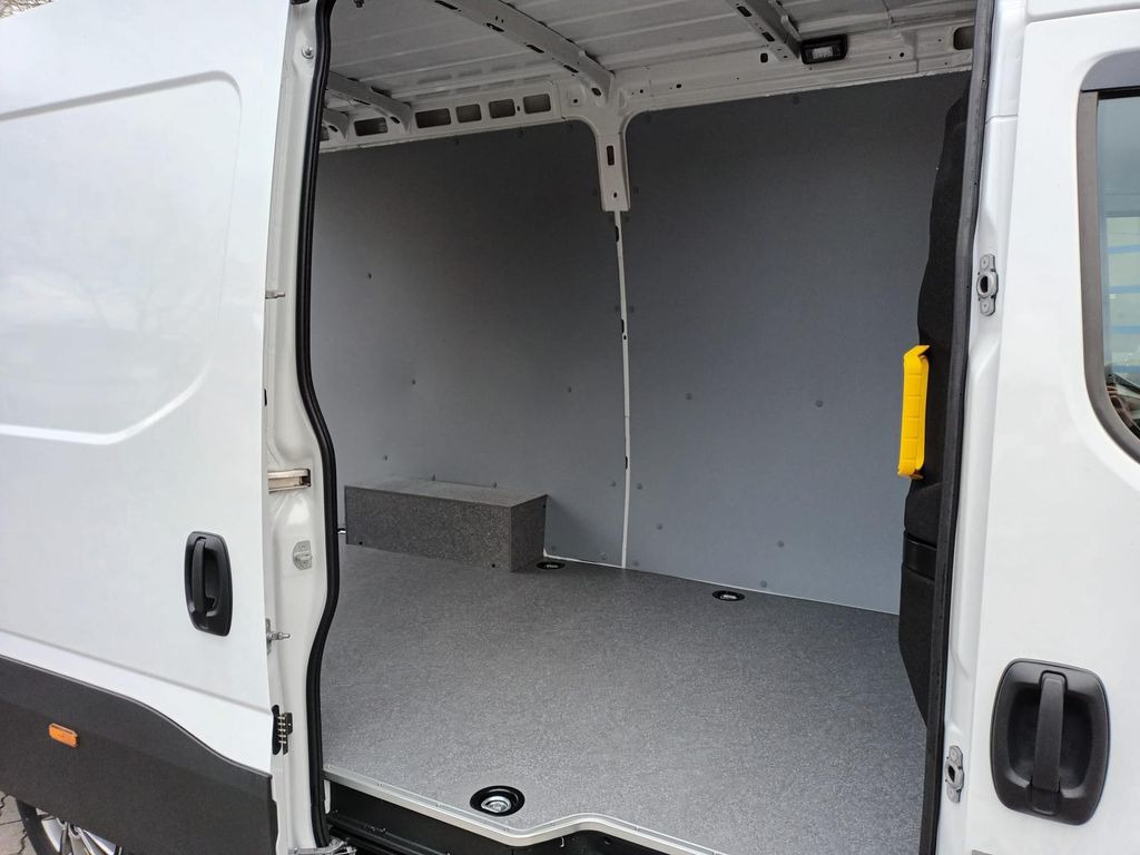 הַחכָּרָה Iveco Daily 35S16A8 V 3520L MY2024  Iveco Daily 35S16A8 V 3520L MY2024: תמונה 6
