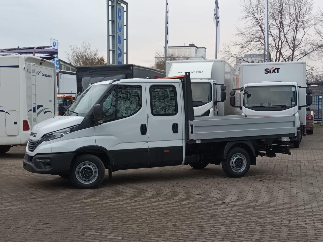 Iveco Daily 35S16H3.0A8YD *2,8m Pritsche* *KLIMA*AH... - כלי רכב מסחרי במיטה שטוחה: תמונה 2 Iveco Daily 35S16H3.0A8YD *2,8m Pritsche* *KLIMA*AH... - כלי רכב מסחרי במיטה שטוחה: תמונה 2