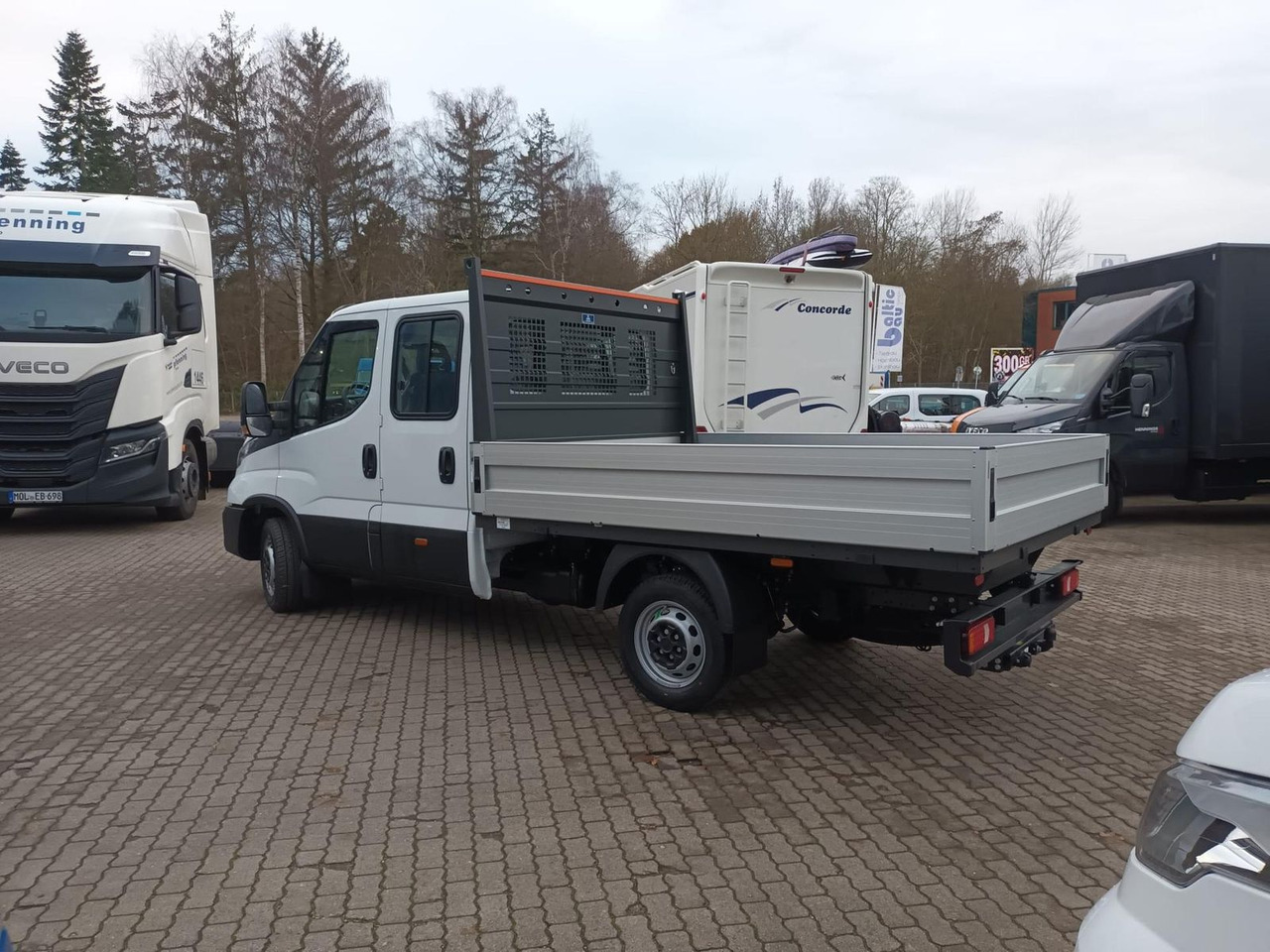 Iveco Daily 35S16H3.0A8YD *2,8m Pritsche* *KLIMA*AH... - כלי רכב מסחרי במיטה שטוחה: תמונה 3 Iveco Daily 35S16H3.0A8YD *2,8m Pritsche* *KLIMA*AH... - כלי רכב מסחרי במיטה שטוחה: תמונה 3