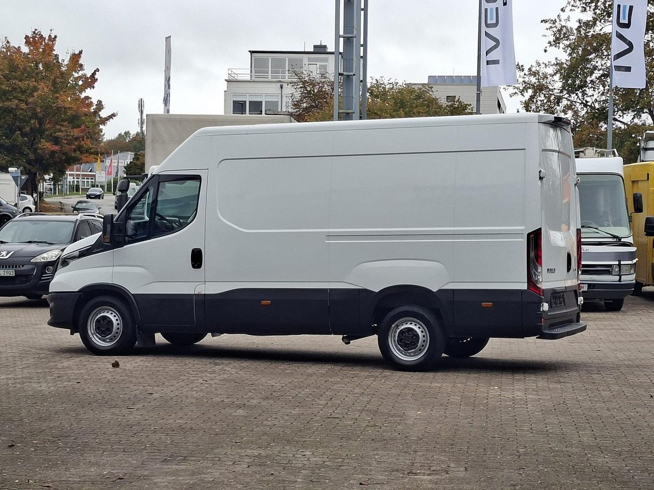 Iveco Daily 35S16V 3520L Klima, Radio - כלי רכב מסחרי עם לוח: תמונה 2 Iveco Daily 35S16V 3520L Klima, Radio - כלי רכב מסחרי עם לוח: תמונה 2