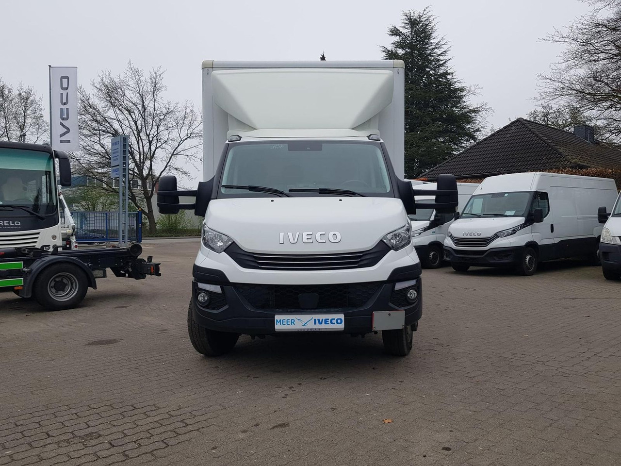 Iveco Daily 70C18HA8/P Koffer, Luftfederung, Kamera - כלי רכב מסחרי עם תיבה: תמונה 2 Iveco Daily 70C18HA8/P Koffer, Luftfederung, Kamera - כלי רכב מסחרי עם תיבה: תמונה 2